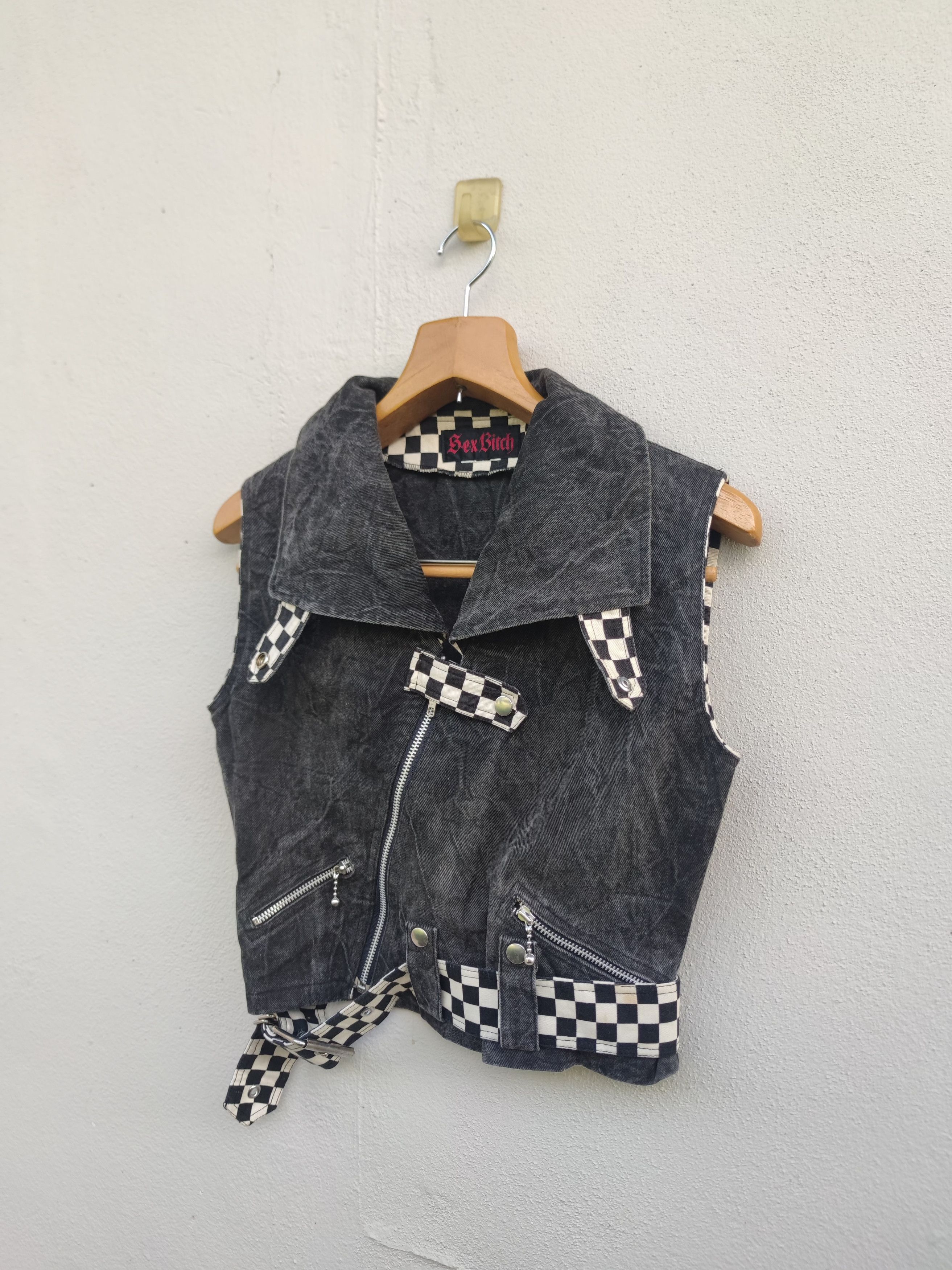 Seditionaries SEX BITCH Seditionaries Punk Vest Size S / US 4 / IT 40 - 2 Thumbnail