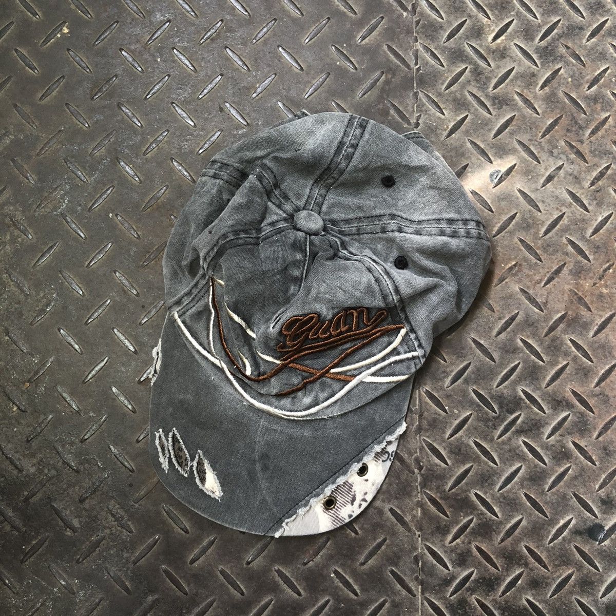 If Six Was Nine Vintage Guan Ripped Distressed Greywashed Hat Japanese Brand Size ONE SIZE - 6 Thumbnail