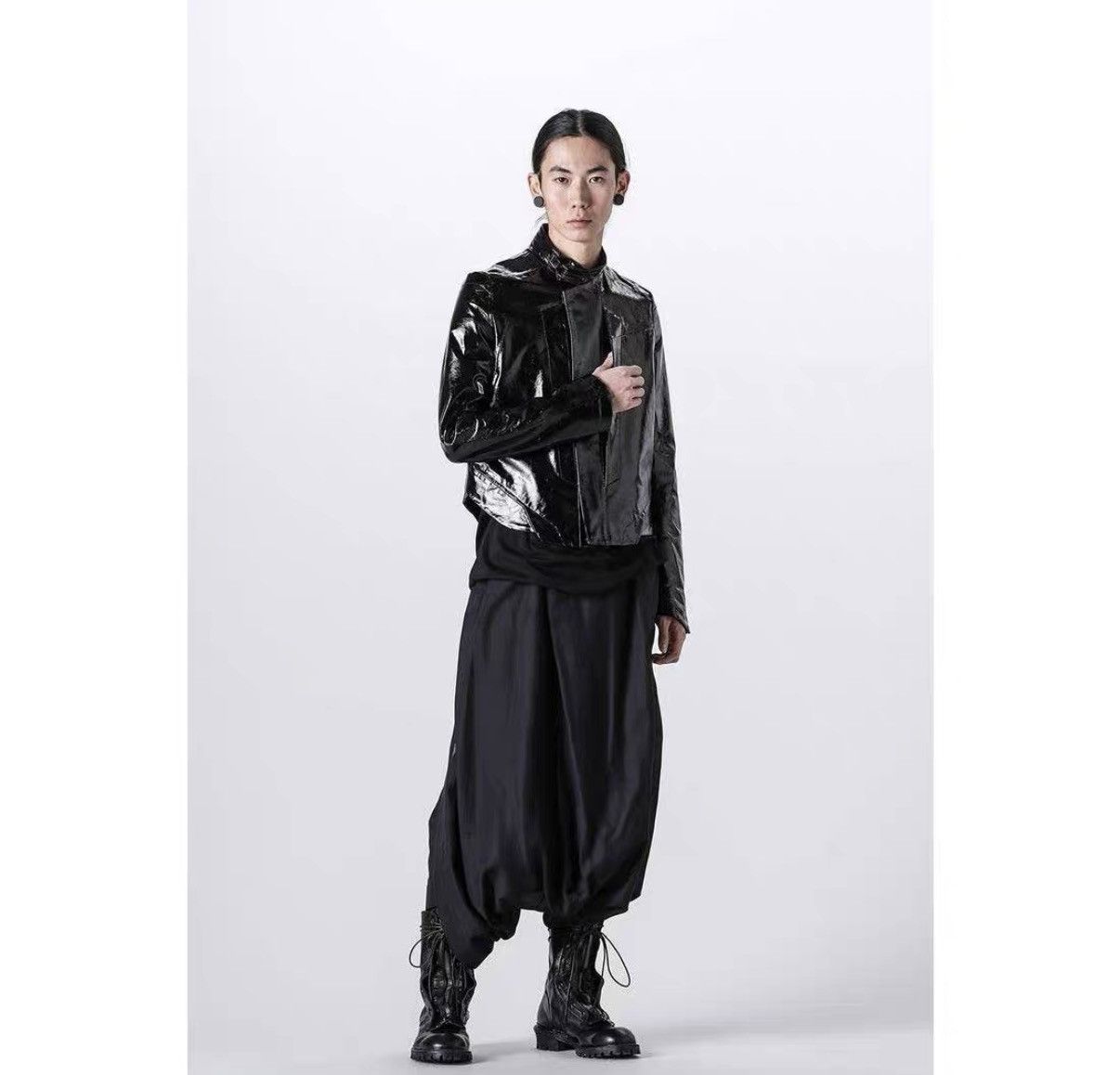 Julius Julius_7 13FW Wool-Silk Blend Drop Crotch Pants J31 Size US 34 / EU 50 - 6 Thumbnail