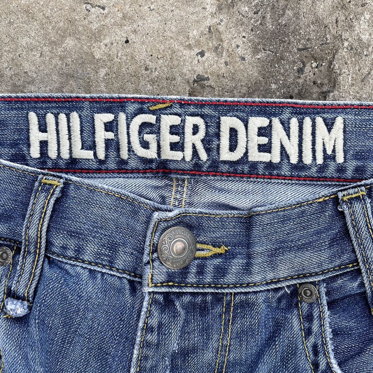 Tommy Hilfiger × Vintage Vintage Tommy Hilfiger Jeans Size 30 Y2K 90s Style USA Size US 30 / EU 46 - 14 Thumbnail