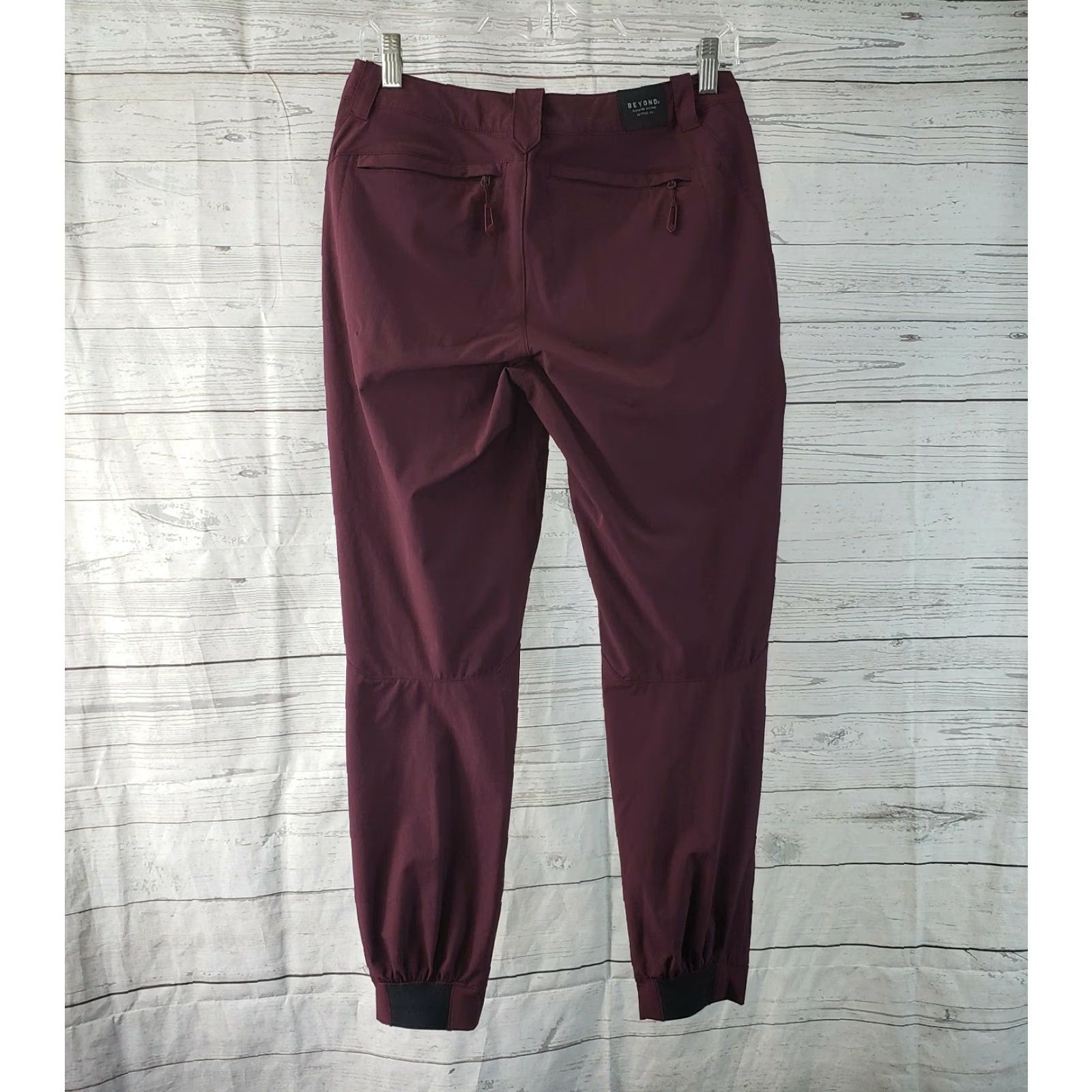 Vintage Beyond Clothing Sojourn Jogger Pants Womens 2 Short Burgundy Mid Rise Zip Nylon Blend Solid 26in Inseam Womens Jogger Pants Size 26" / US 2 / IT 38 - 2 Thumbnail