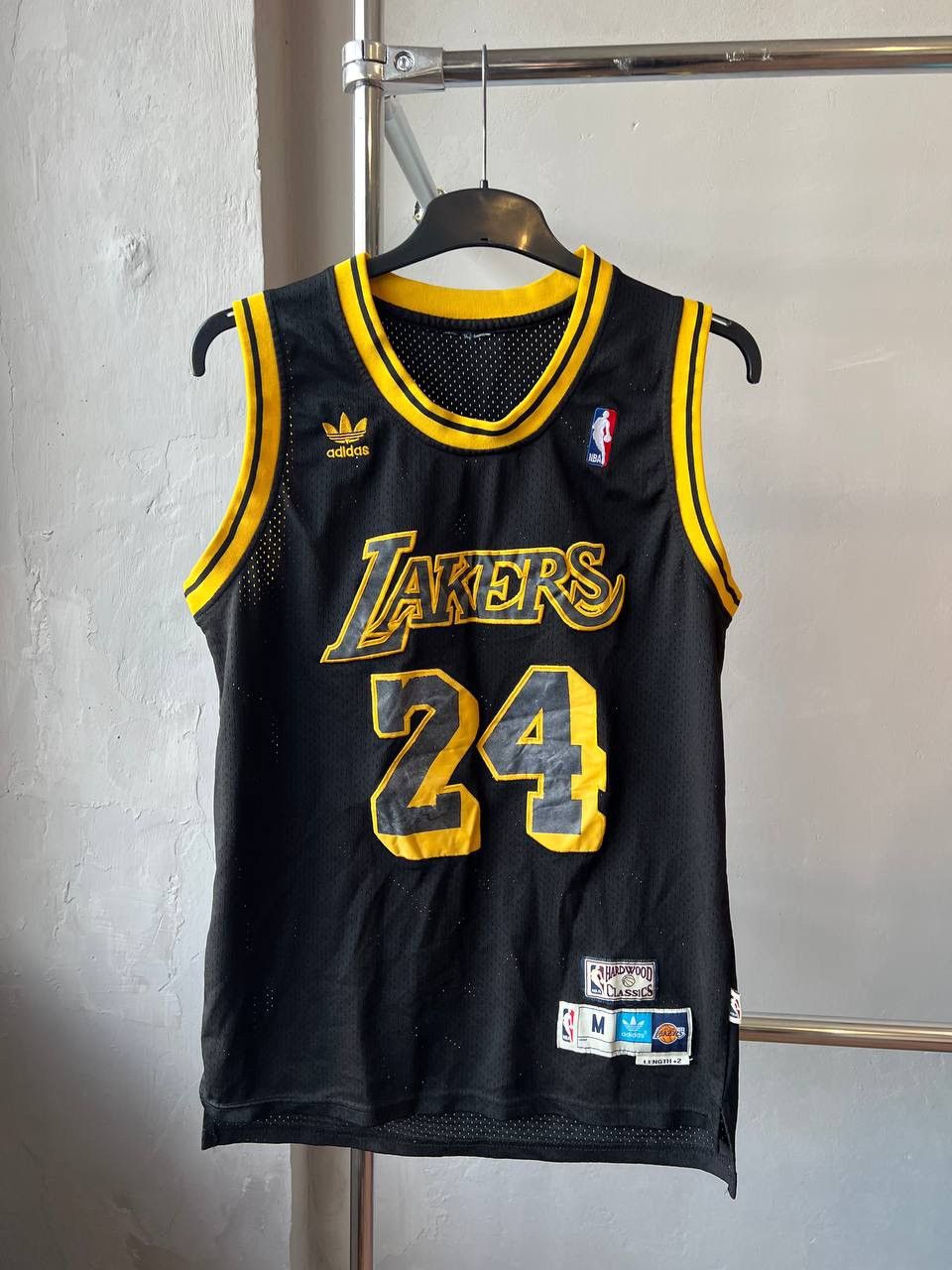 NBA LOS ANGELES LAKERS #8 BRYANT ADIDAS BASKETBALL JERSEY RETRO Size US M / EU 48-50 / 2 - 2 Thumbnail