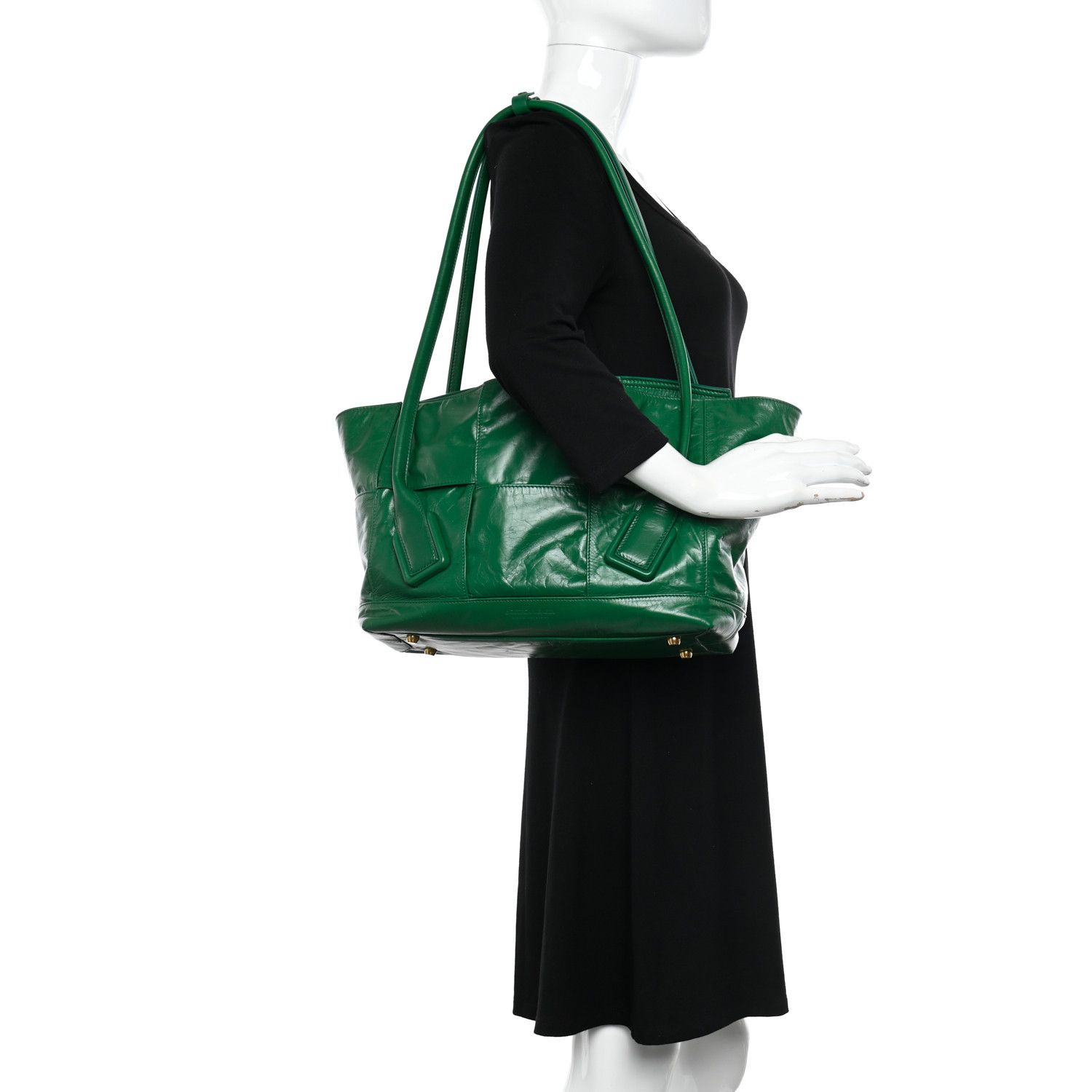 Bottega Veneta o1loc1c0824 Size: OS / Maxi Arco Slouch in Green Size ONE SIZE - 2 Thumbnail