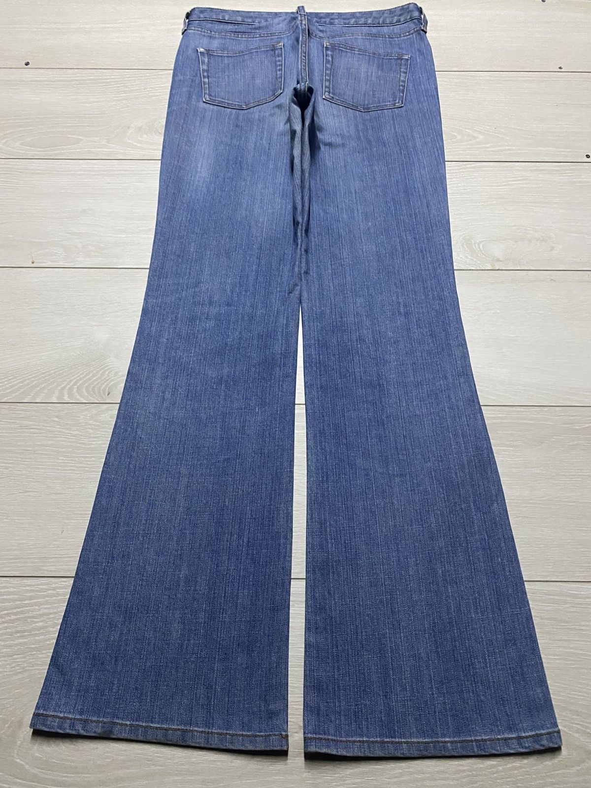 Japanese Brand Vintage Japanese Brand Uniqlo Light Wash Flare Bootcut Jeans Size US 30 / EU 46 - 2 Thumbnail