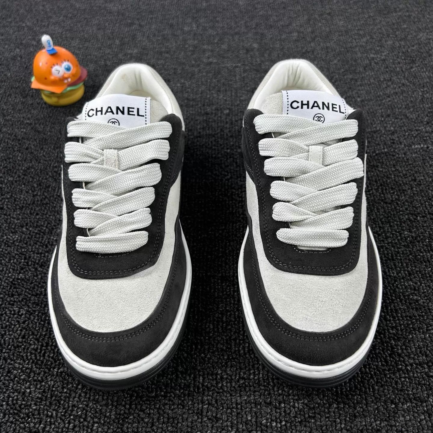 Chanel Chanel 23P Black & White Panda Sneaker Women's 36.5 Size US 6 / IT 36 - 2 Thumbnail