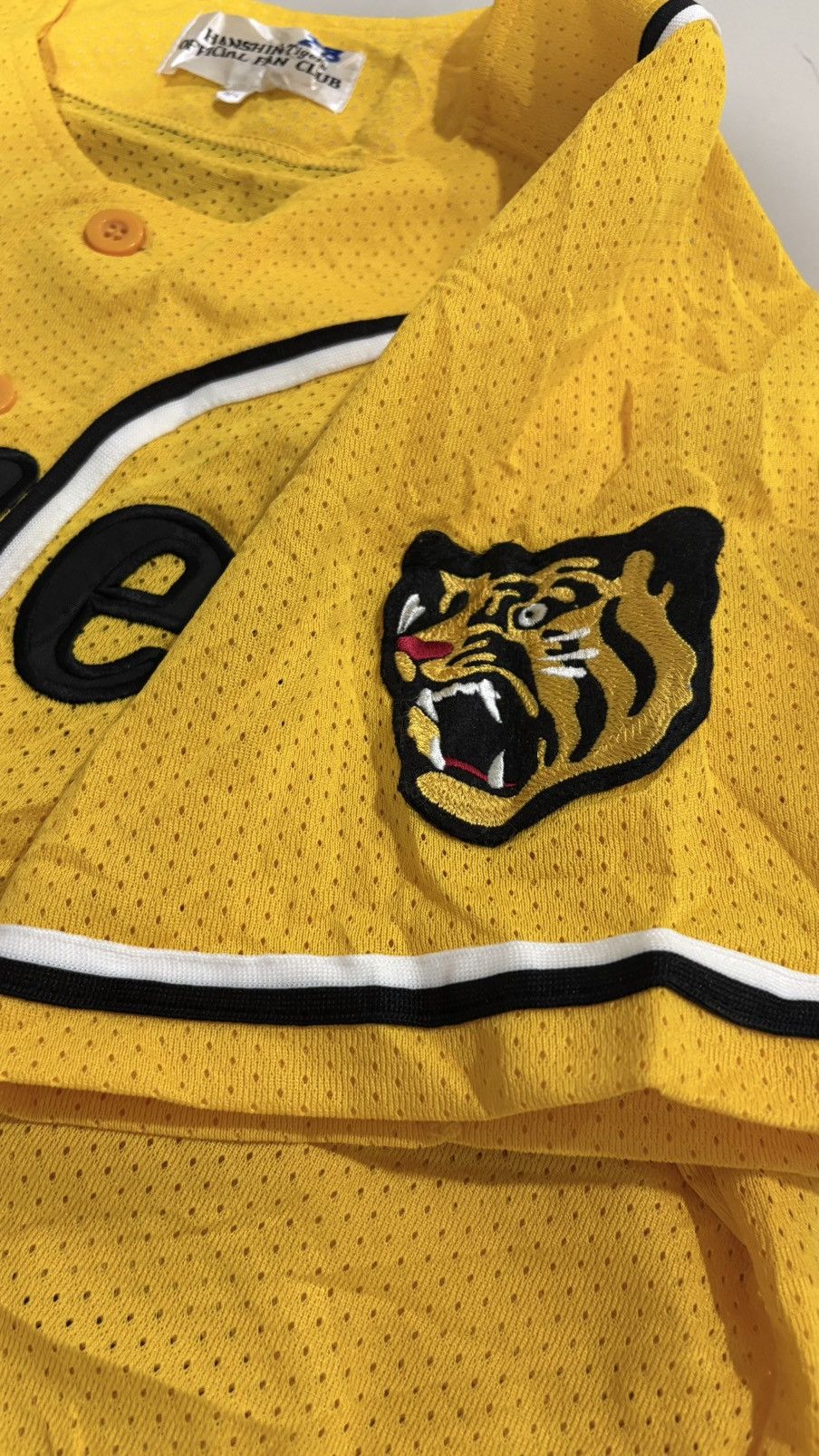 Japanese Brand Hanshin Tigers Japanese Baseball Jersey Mizuno Size US M / EU 48-50 / 2 - 5 Thumbnail