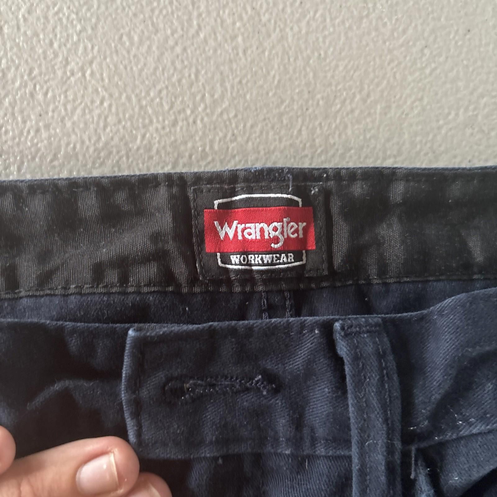 Wrangler Workwear by Wrangler Men's Work Pants Size 34X32 Blue Size US 34 / EU 50 - 2 Thumbnail