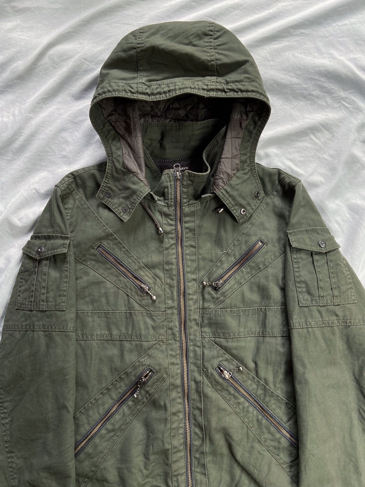 Japanese Brand HIDE AWAYS NICOLE ENGLAND FLAG DESIGN MULTI POCKET JACKET Size US M / EU 48-50 / 2 - 9 Thumbnail