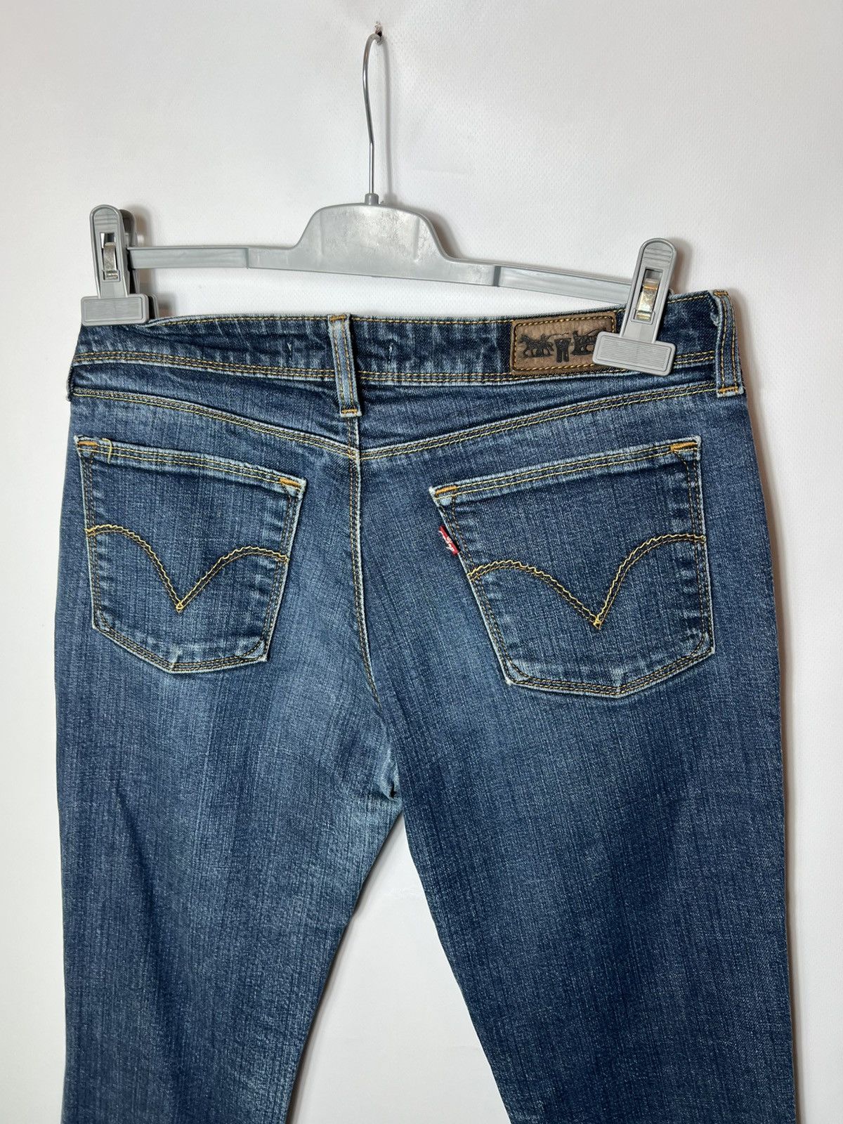 Levi's Vintage 00s y2k Levi’s 572 Boot Cut Womens Jeans Sz 32/32 Size 32" / US 10 / IT 46 - 12 Thumbnail