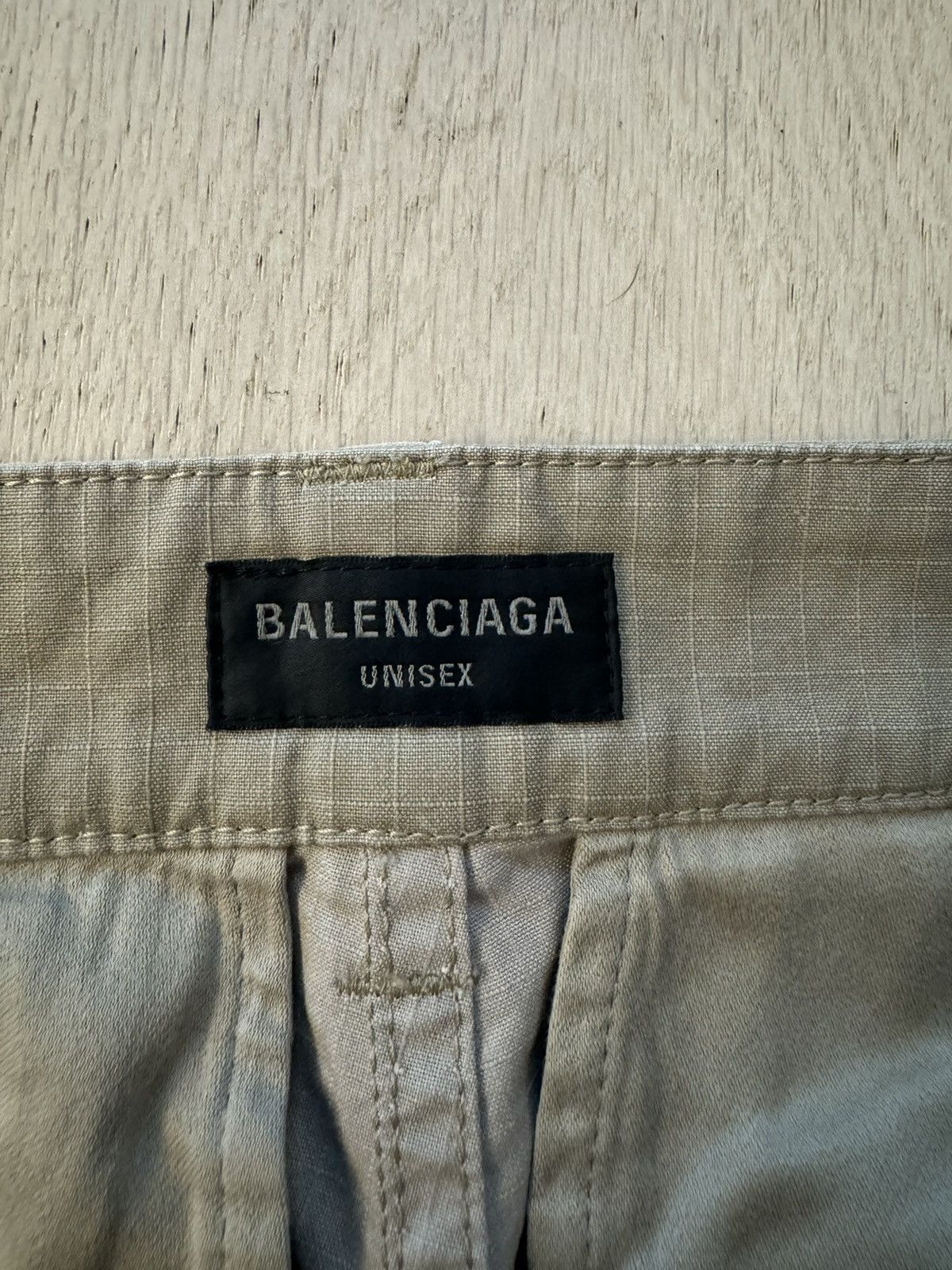 Balenciaga Balenciaga Large Camo Cargo Pants Size US 34 / EU 50 - 9 Thumbnail