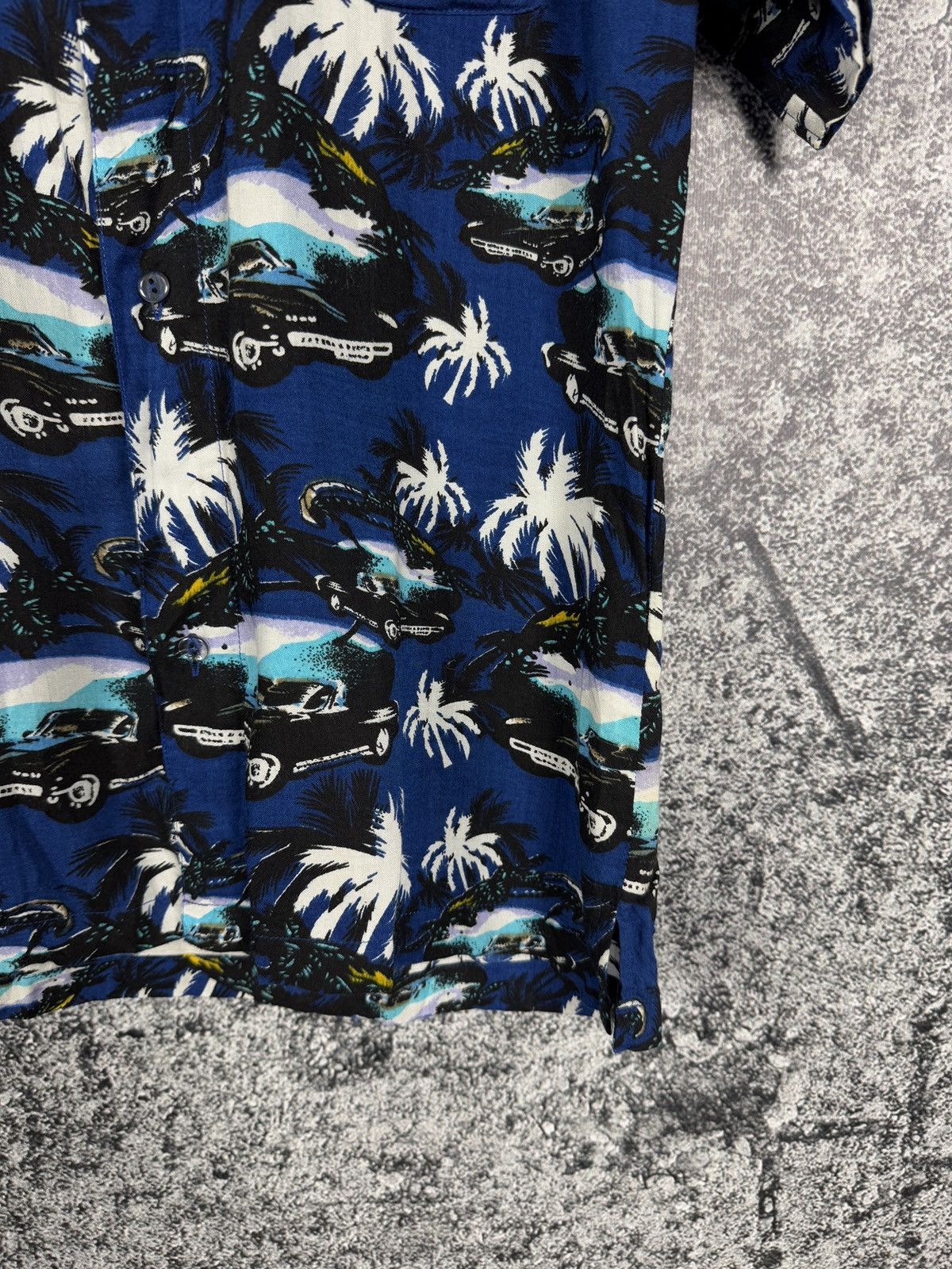 Vintage Hawaiian Short Sleeve Shirt Button Up Cars Palm Cuba Hawaii Size US S / EU 44-46 / 1 - 5 Thumbnail