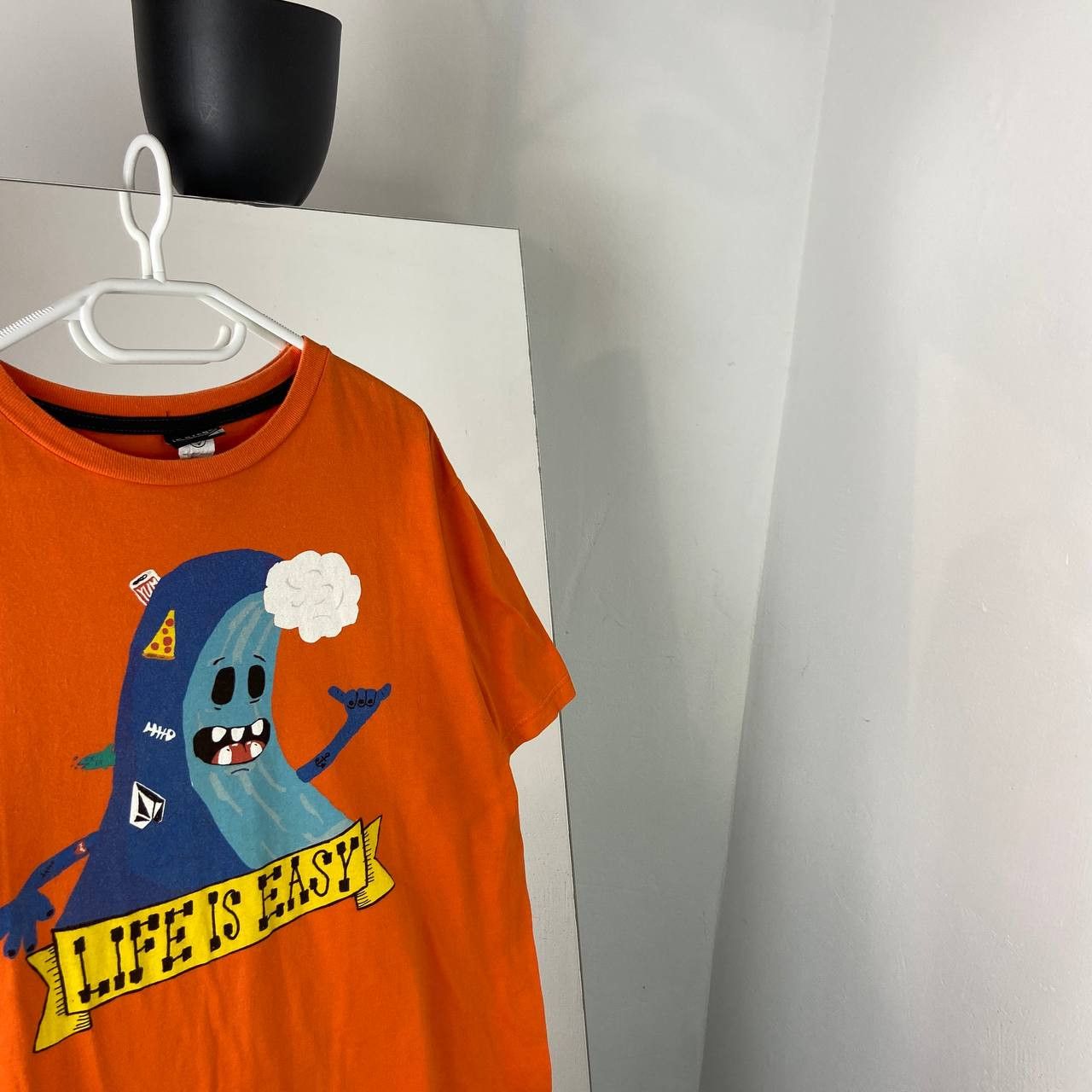 Volcom Volcom Life Is Easy Patrick Carrie T-Shirt Crazy Y2K Size US L / EU 52-54 / 3 - 2 Thumbnail