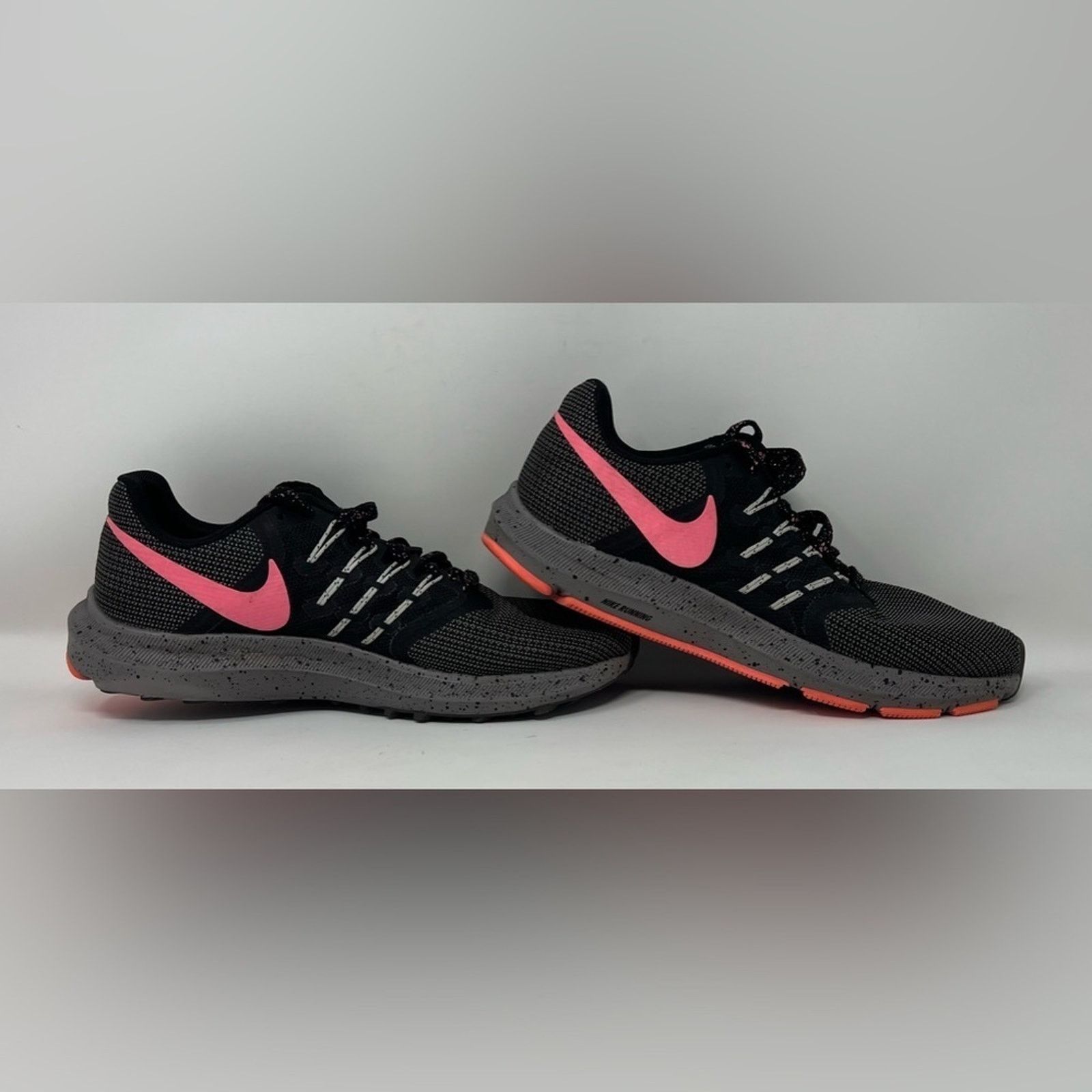 Nike NIKE- Run Swift Sneakers Women’s Size US 8 / IT 38 - 3 Thumbnail