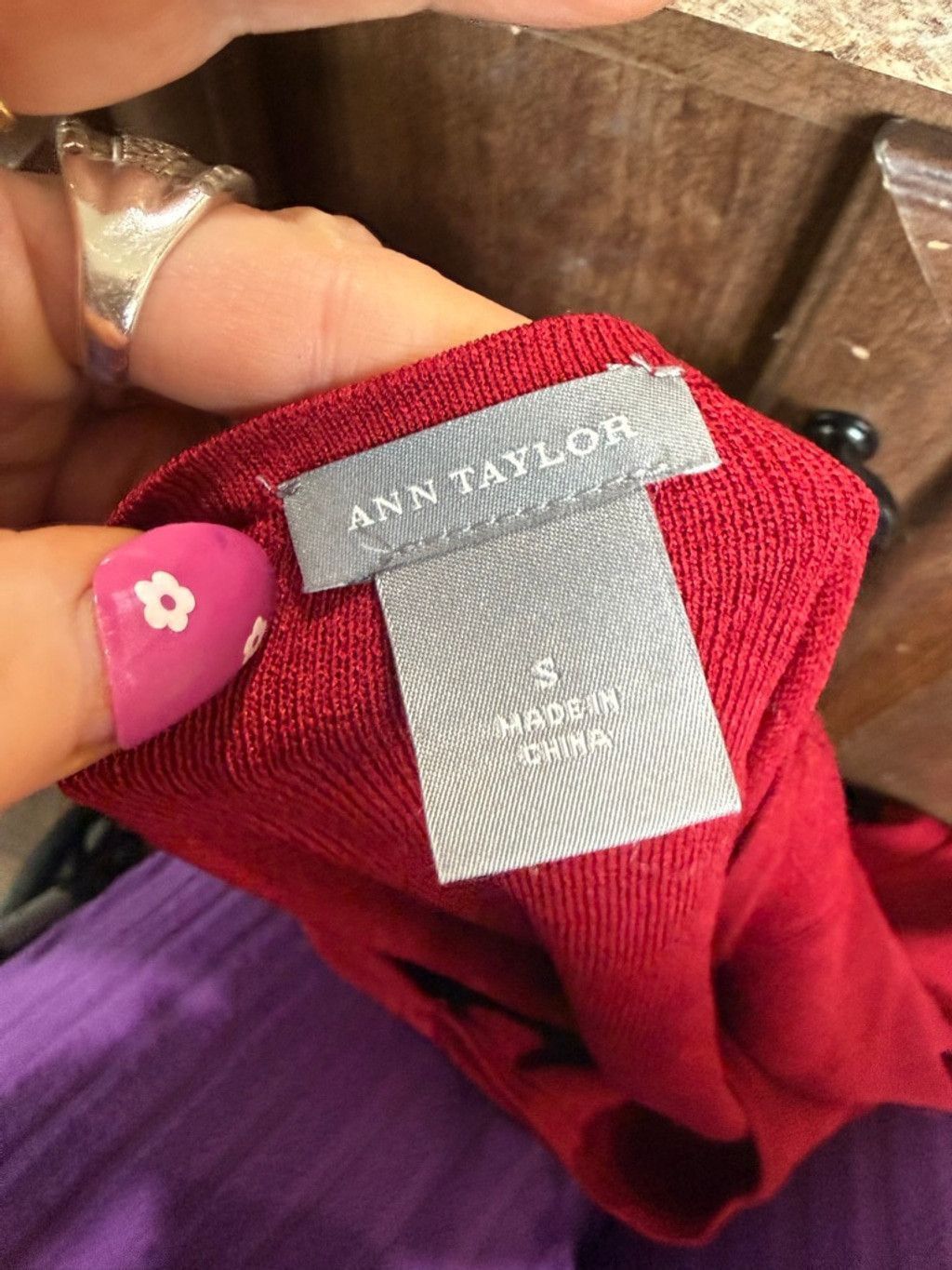 Ann Taylor Women's Ann Taylor Red Long Sleeve Tee S Size S / US 4 / IT 40 - 6 Thumbnail