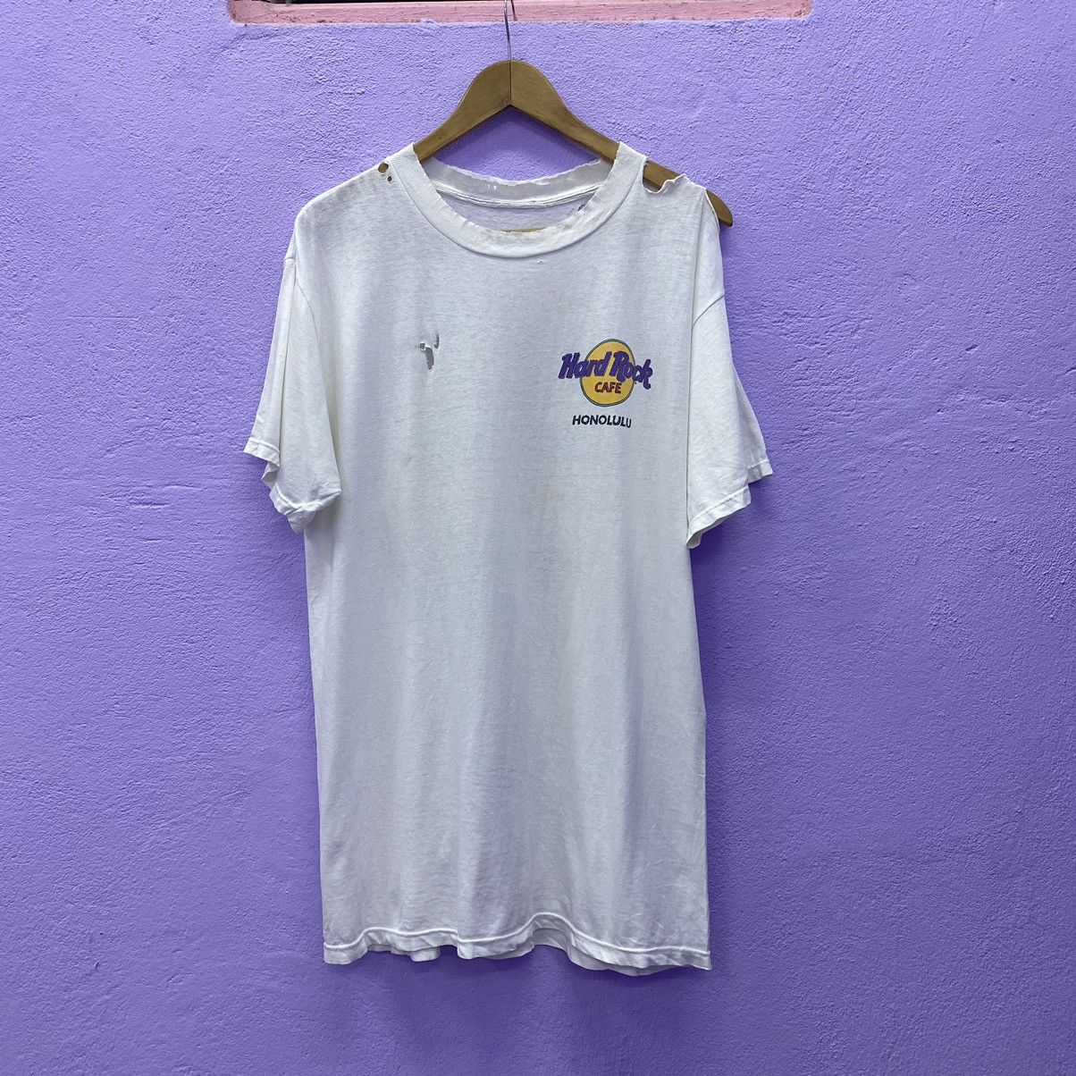 Hard Rock Cafe × Vintage Vintage Hardrock Honolulu Crazy Distressed Tee Size US L / EU 52-54 / 3 - 2 Thumbnail