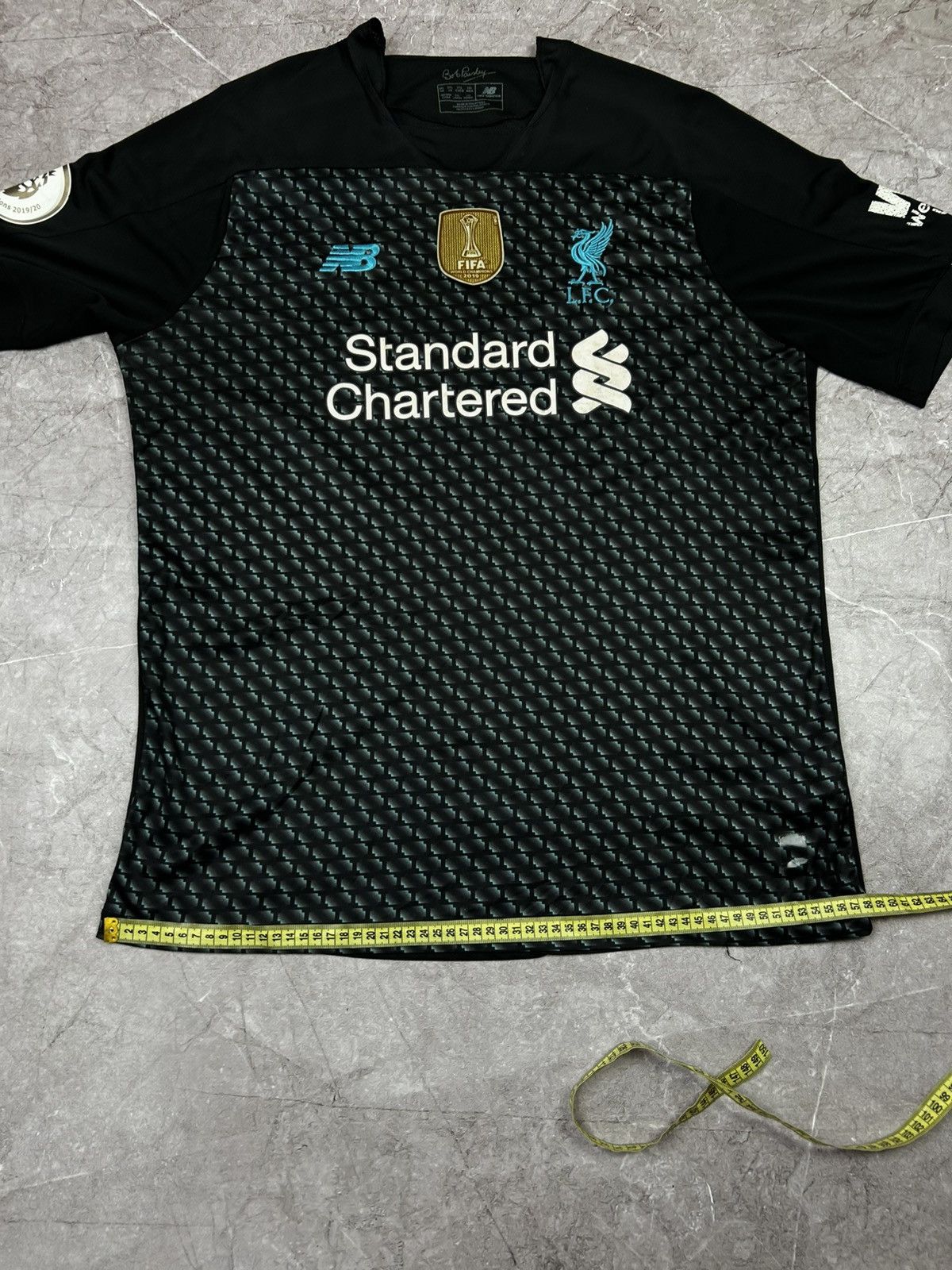 Other Mens Vintage New Balance Liverpool FC T-shirt FIFA jersey Size US XL / EU 56 / 4 - 14 Thumbnail