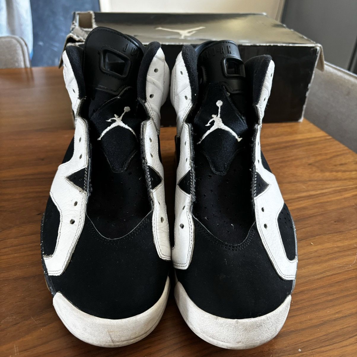 Nike Nike Air Jordan 6 Oreo Size US 10.5 / EU 43-44 - 4 Thumbnail