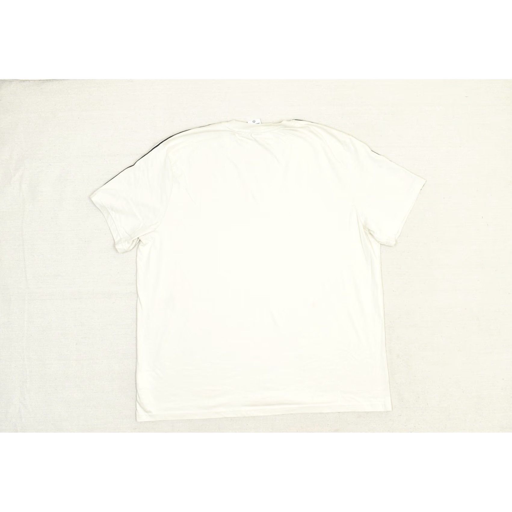 Nike Nike Men's T-Shirt White Black Gold Swoosh Stripes XXL Regular Size Short Sleeve Crew Neck Shirt Size US XXL / EU 58 / 5 - 3 Thumbnail