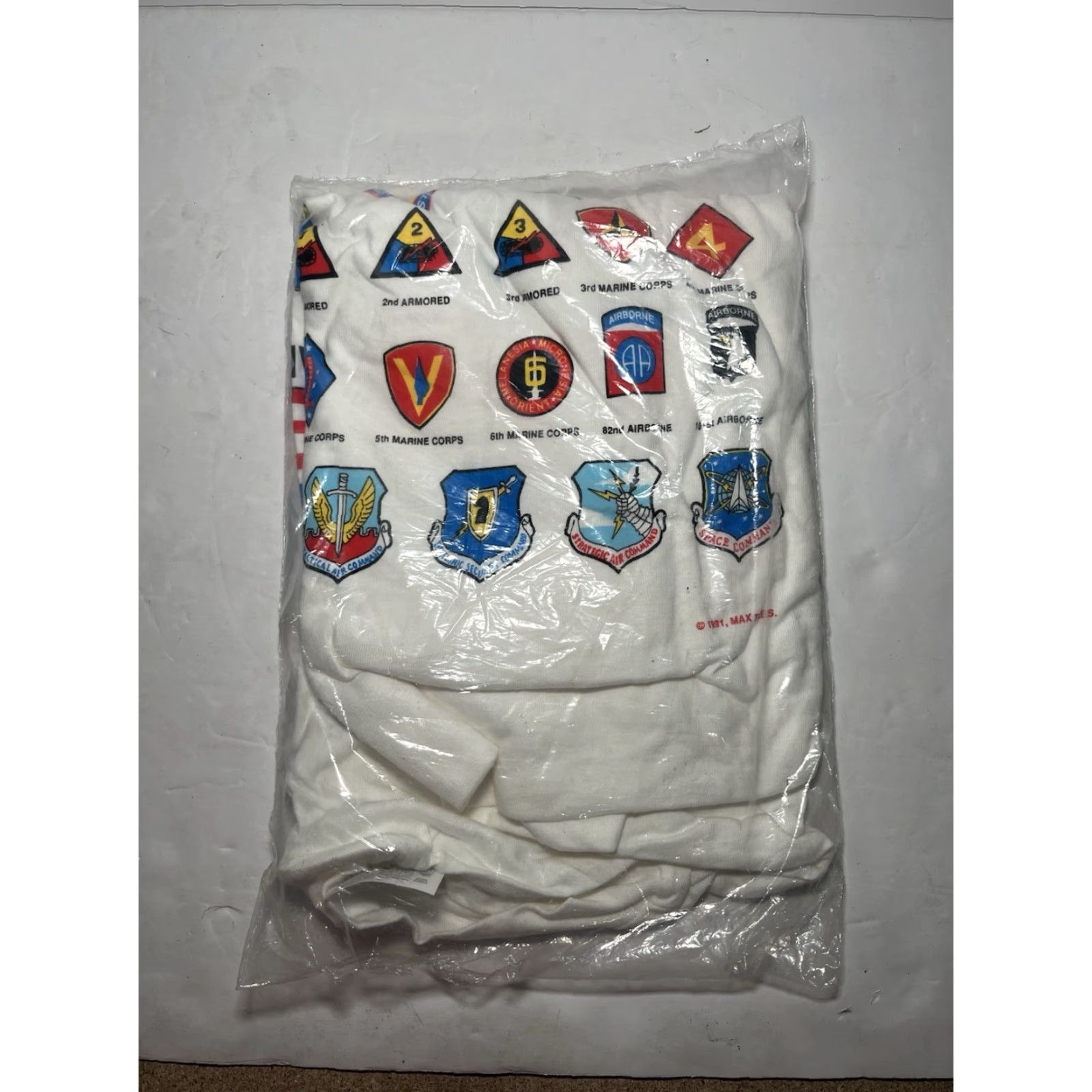Hanes VINTAGE Hanes T-Shirt Operation Desert Storm Gulf War USA White Short Sleeve Crew Neck XL Adult Unisex Size US XL / EU 56 / 4 - 2 Thumbnail
