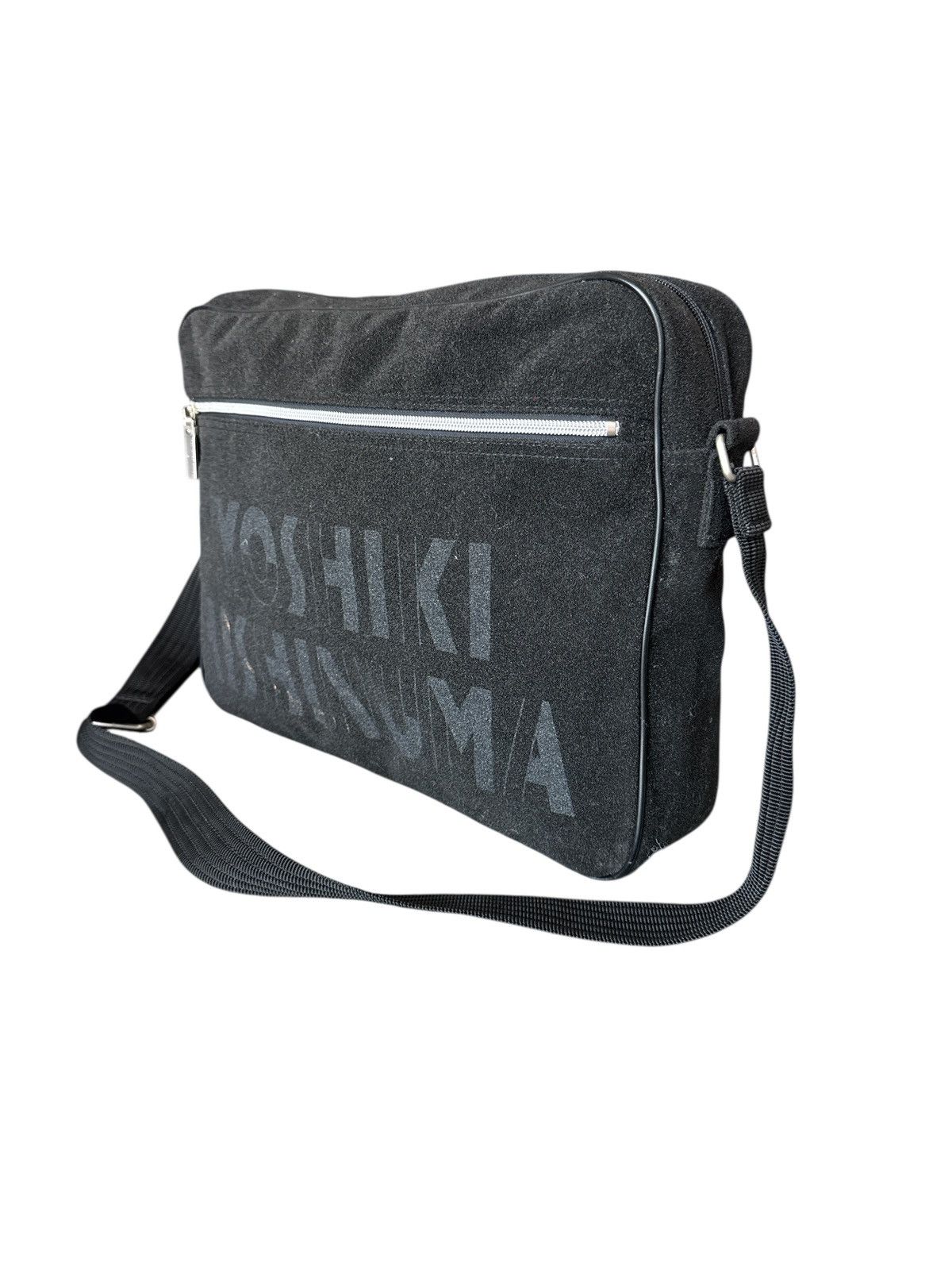 Japanese Brand VINTAGE YOSHIKI HISHINUMA VELVET LEATHER SHOULDER BAG Size ONE SIZE - 3 Thumbnail