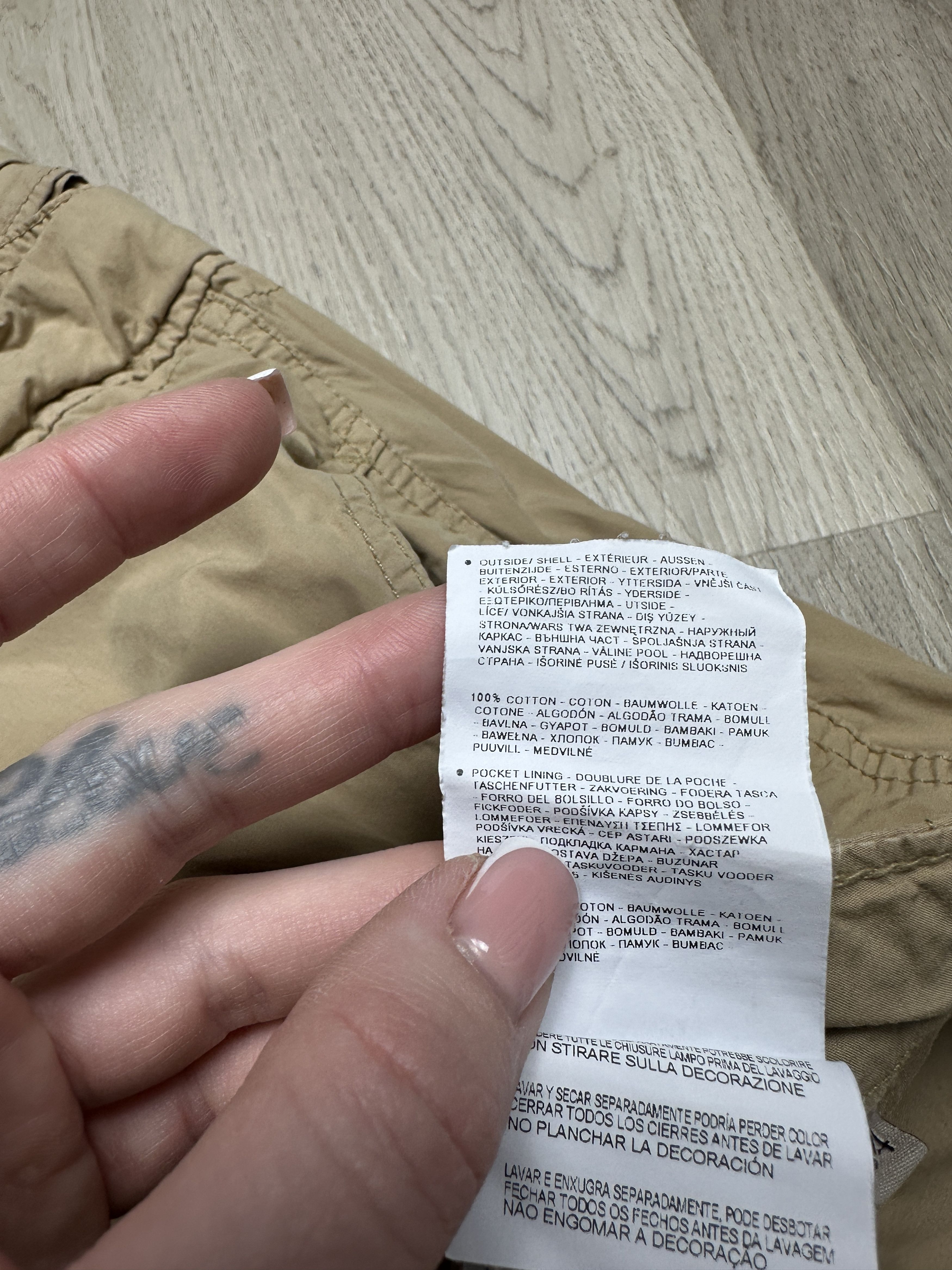 Napapijri × Vintage Napapijri Vintage Mens Cargo Shorts Size US 34 / EU 50 - 8 Thumbnail