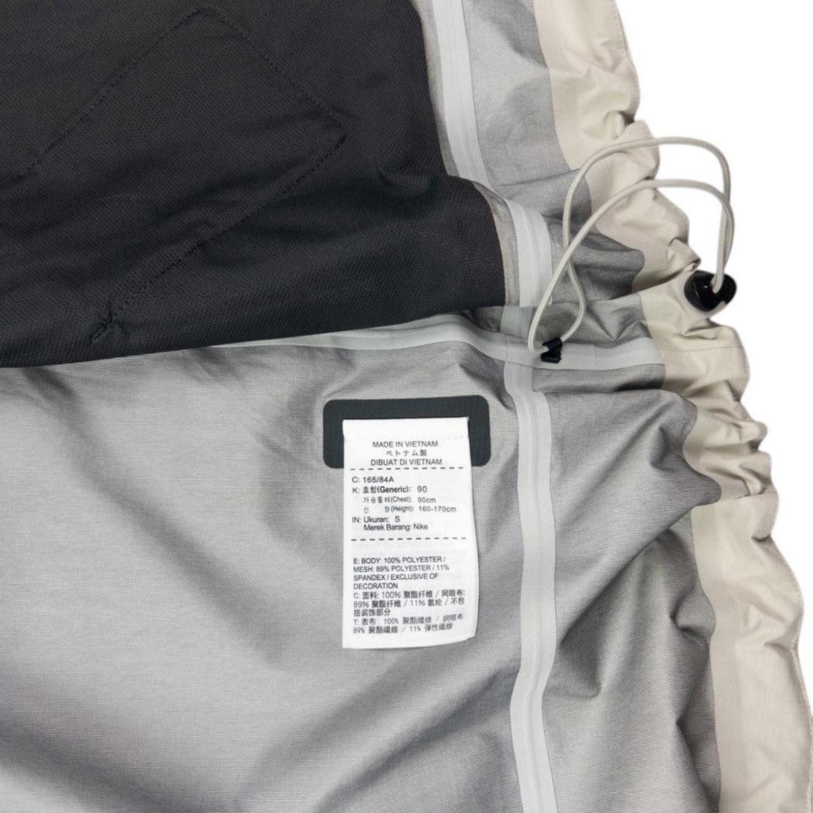 Nike Vintage Nike Gyakusou Undercover Lab Zip Up Jacket Size S Size US S / EU 44-46 / 1 - 7 Thumbnail