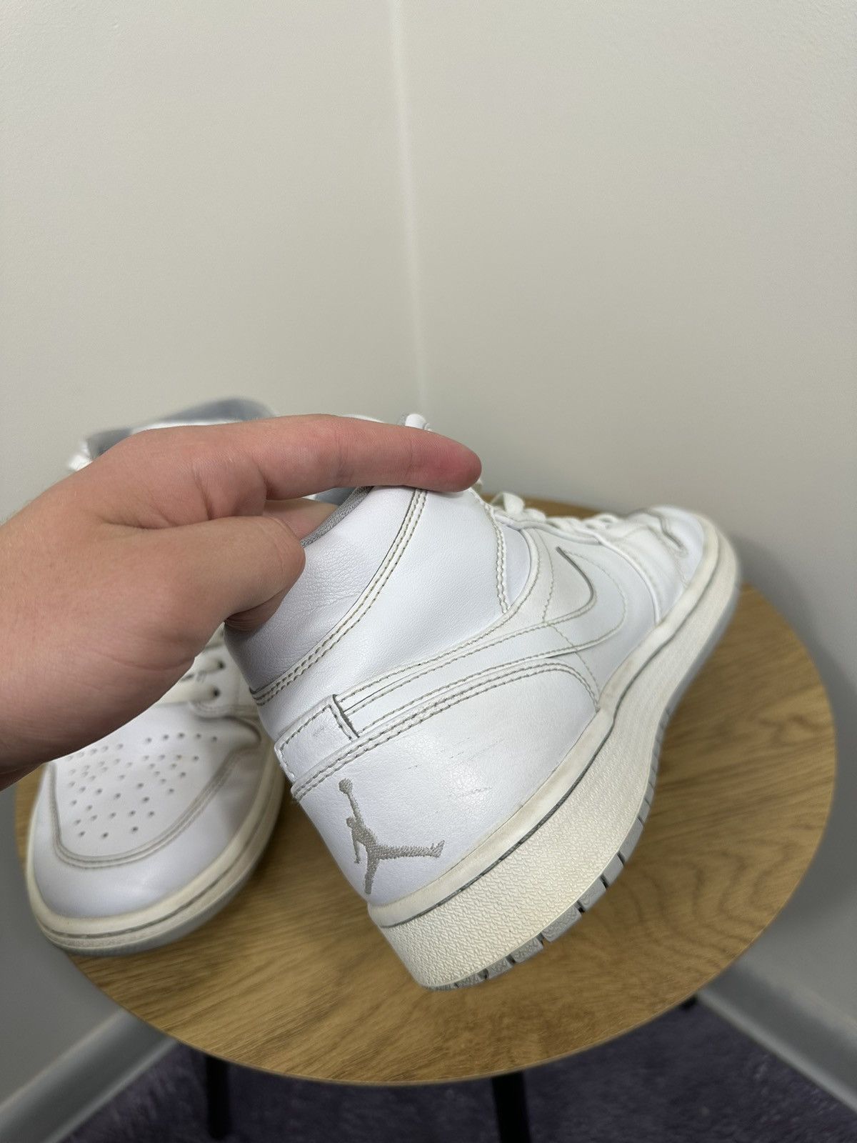 Jordan Brand Vintage Nike Air Jordan 1 Mid White Wolf Grey Hype Sneakers Size US 9 / EU 42 - 7 Thumbnail