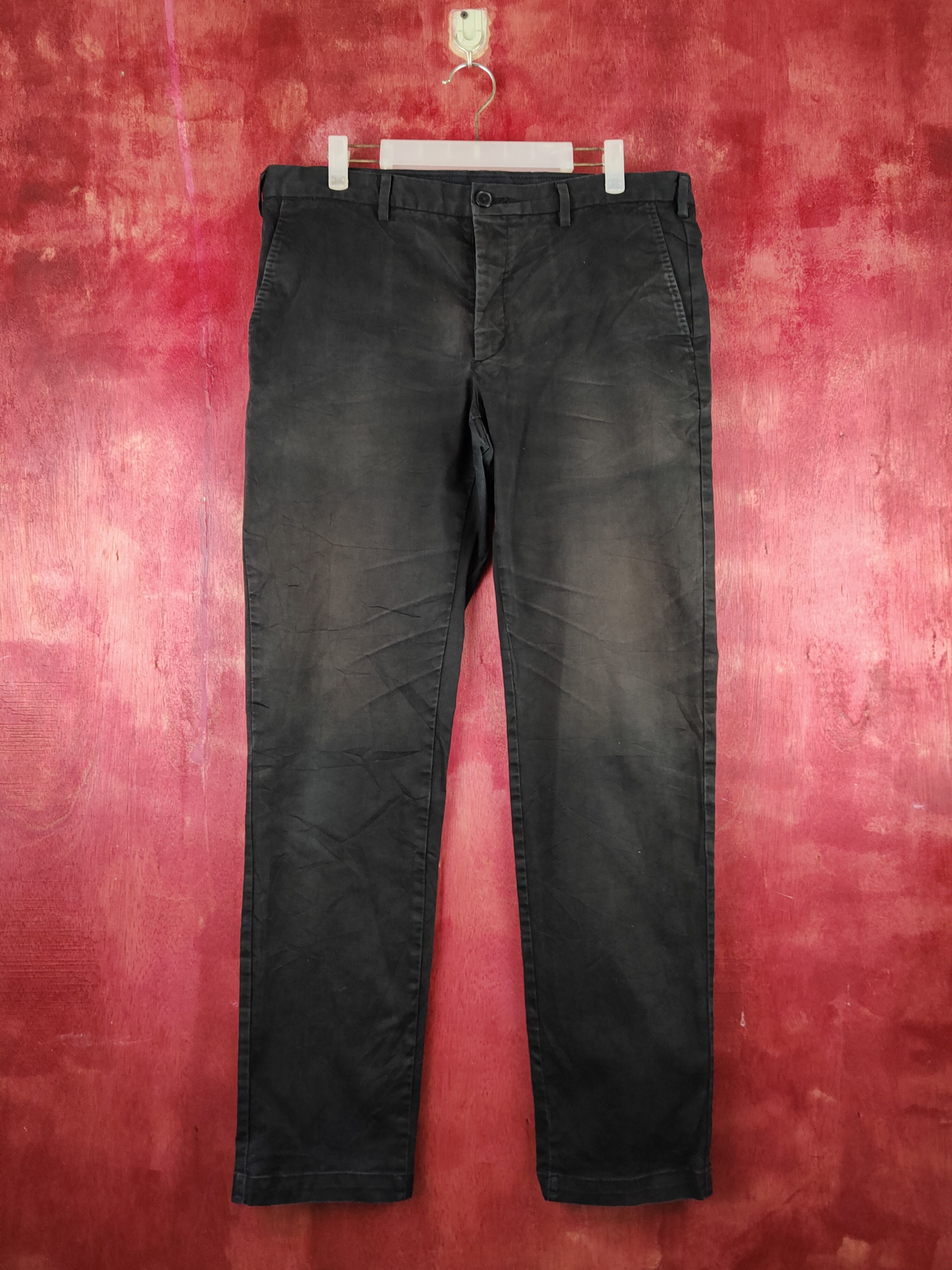 image of Uniqlo Black Faded Multipocket Casual Pants S1465, Men's (Size 36)