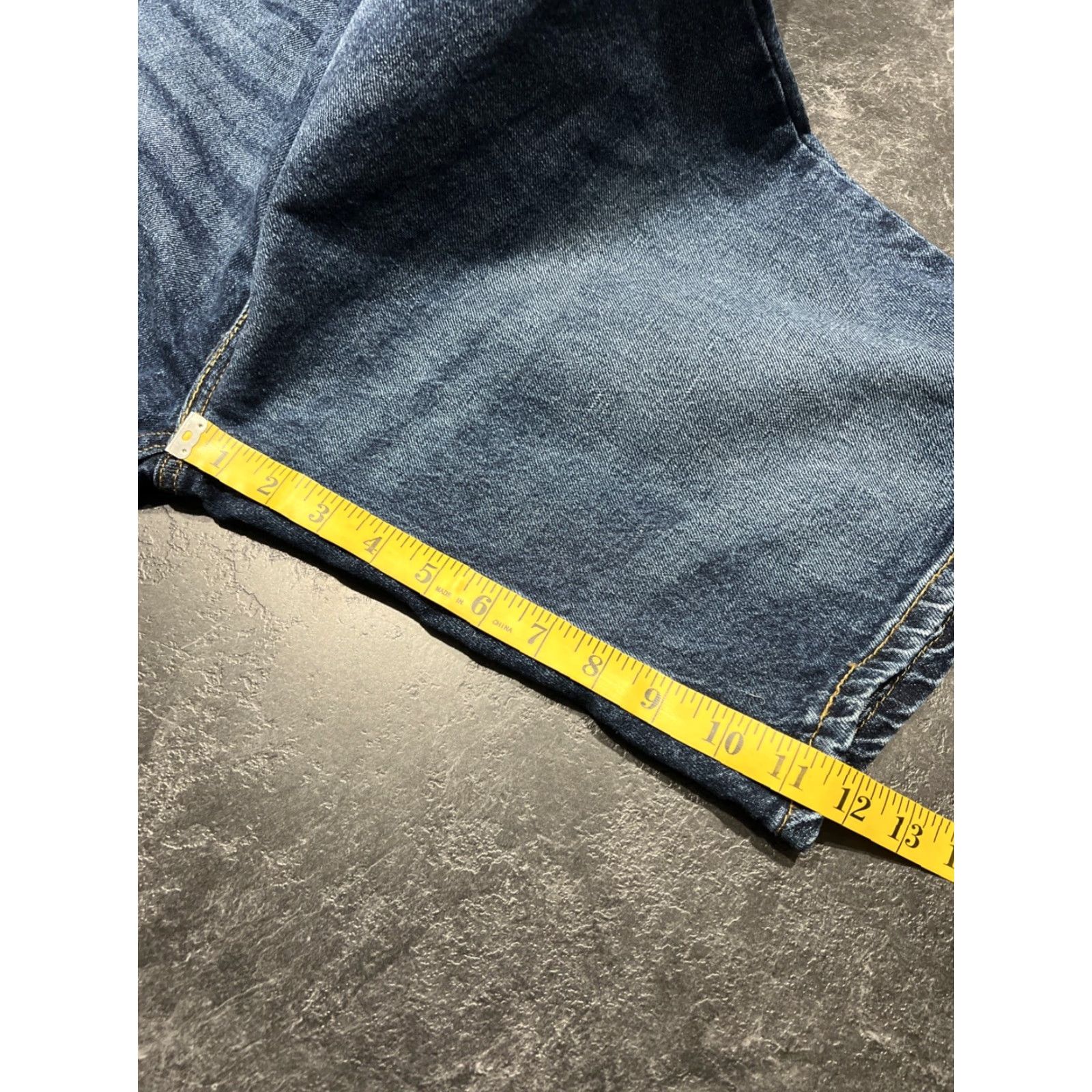 Levi's Levi's Men’s 502 Bermuda Shorts Size 40 Blue Denim Cotton Blend Zipper Fly Size US 40 / EU 56 - 7 Thumbnail