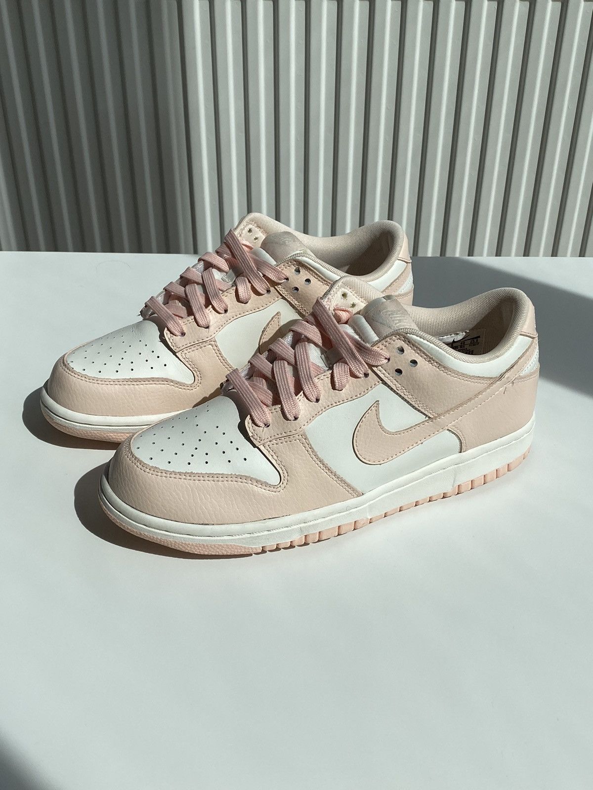 Nike 2016 Nike Dunk Low Sail Sunset Tint Size US 7 / EU 40 - 3 Thumbnail