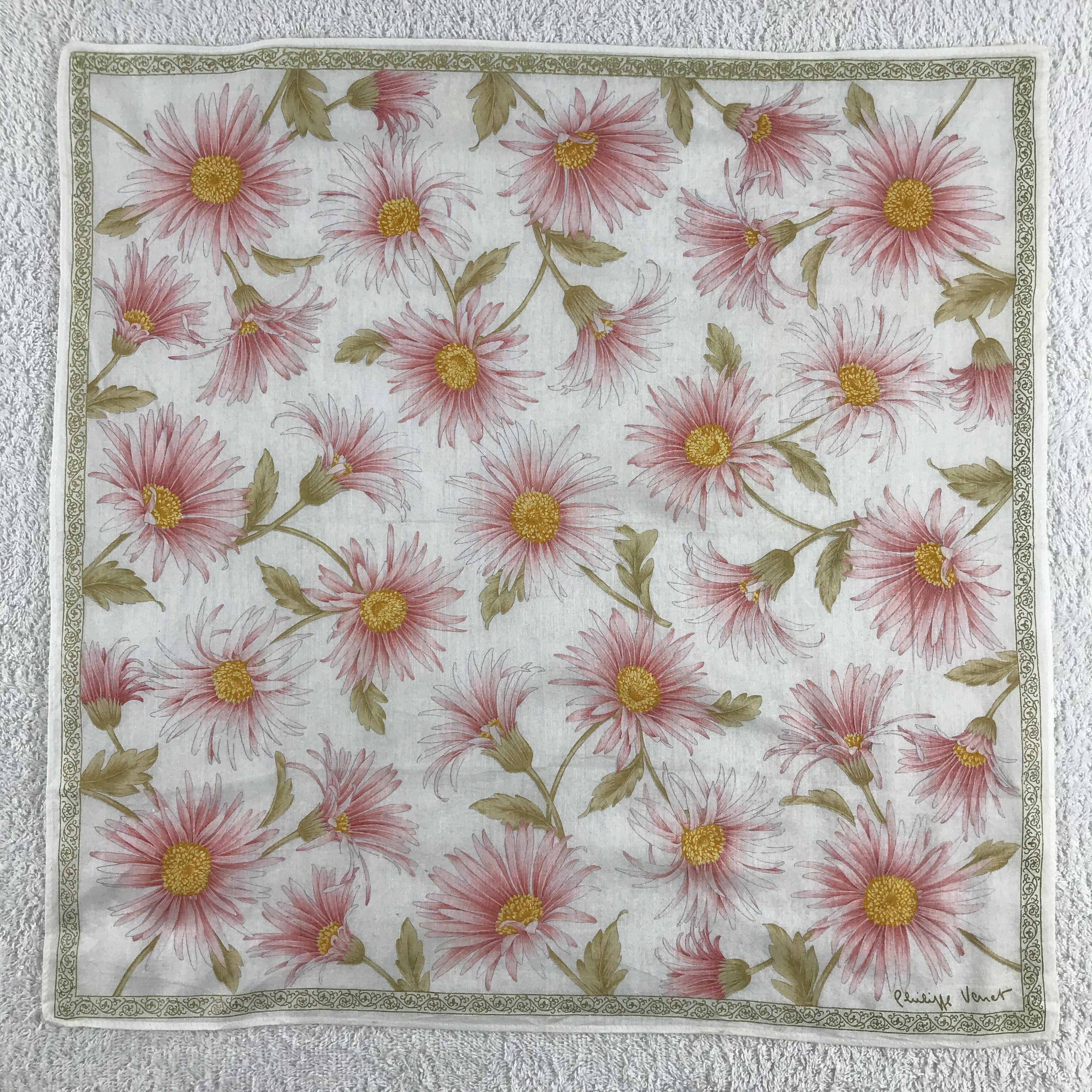 Vintage Philippe Venet Bandana / Handkerchief / Neckerchief - S305 Size ONE SIZE - 1 Thumbnail
