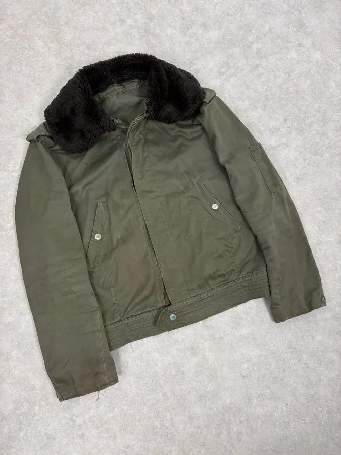 Vintage 1960s U.S. Army Khaki Military Fur Collar Jacket Size US S / EU 44-46 / 1 - 4 Thumbnail
