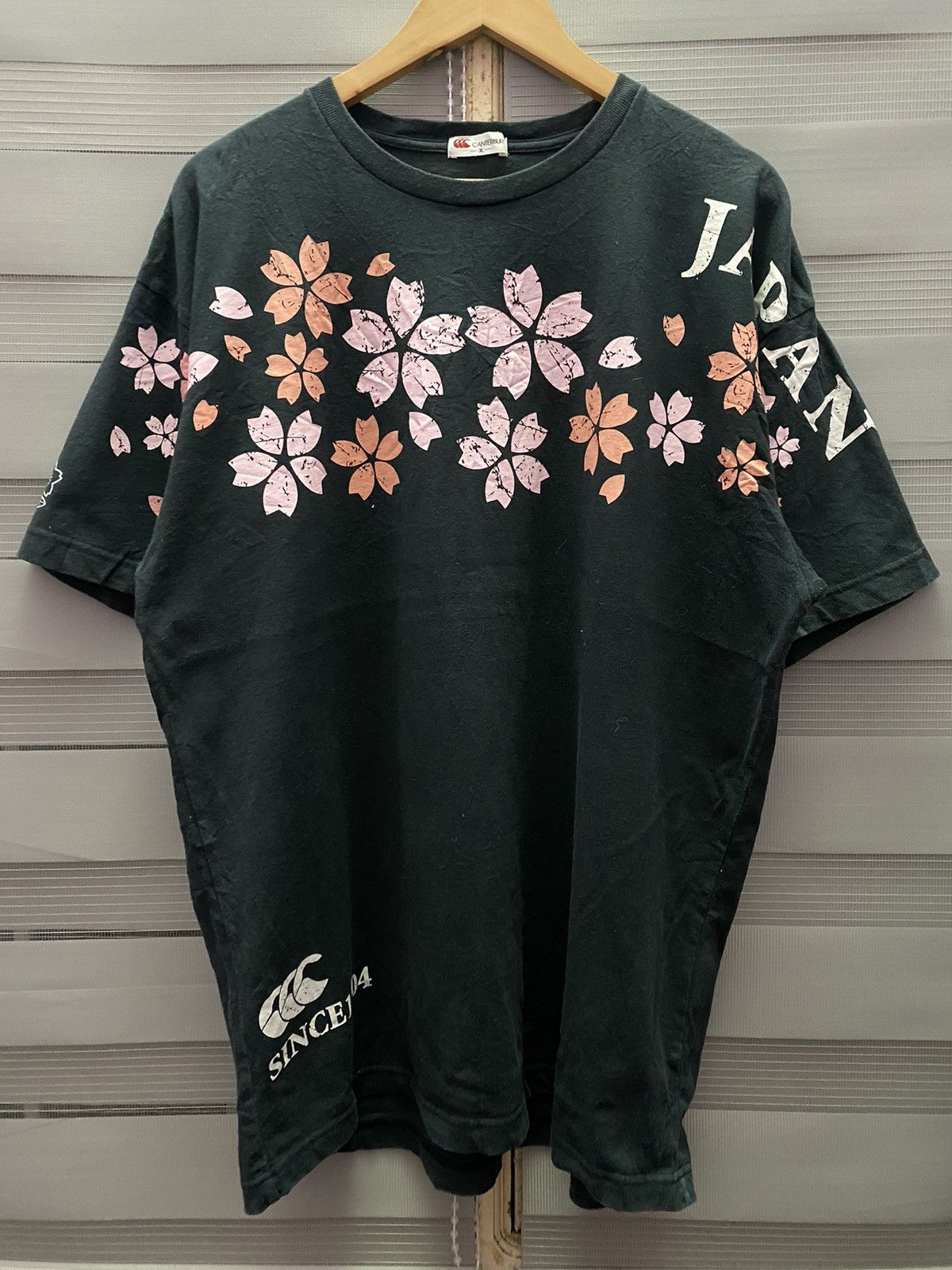 Canterbury of New Zealand Vintage Canterbury Rugby Japan Design Sakura Ter Size US XXL / EU 58 / 5 - 1 Thumbnail