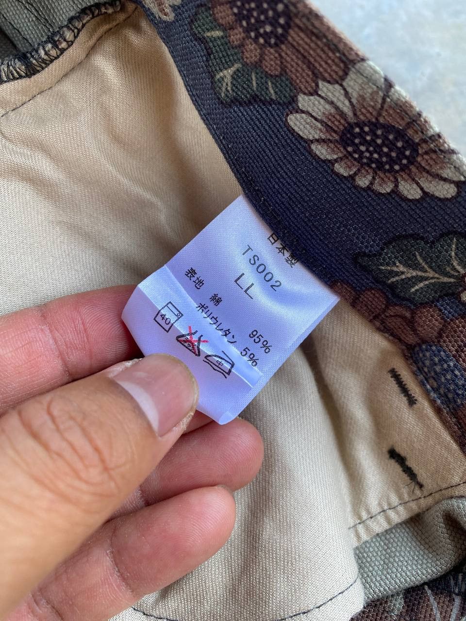 Japanese Brand BJ05-23 FLARED JAPAN CHEALSEA OLD FLOWER SLIMFIT LOWRISE Size US 29 - 8 Thumbnail
