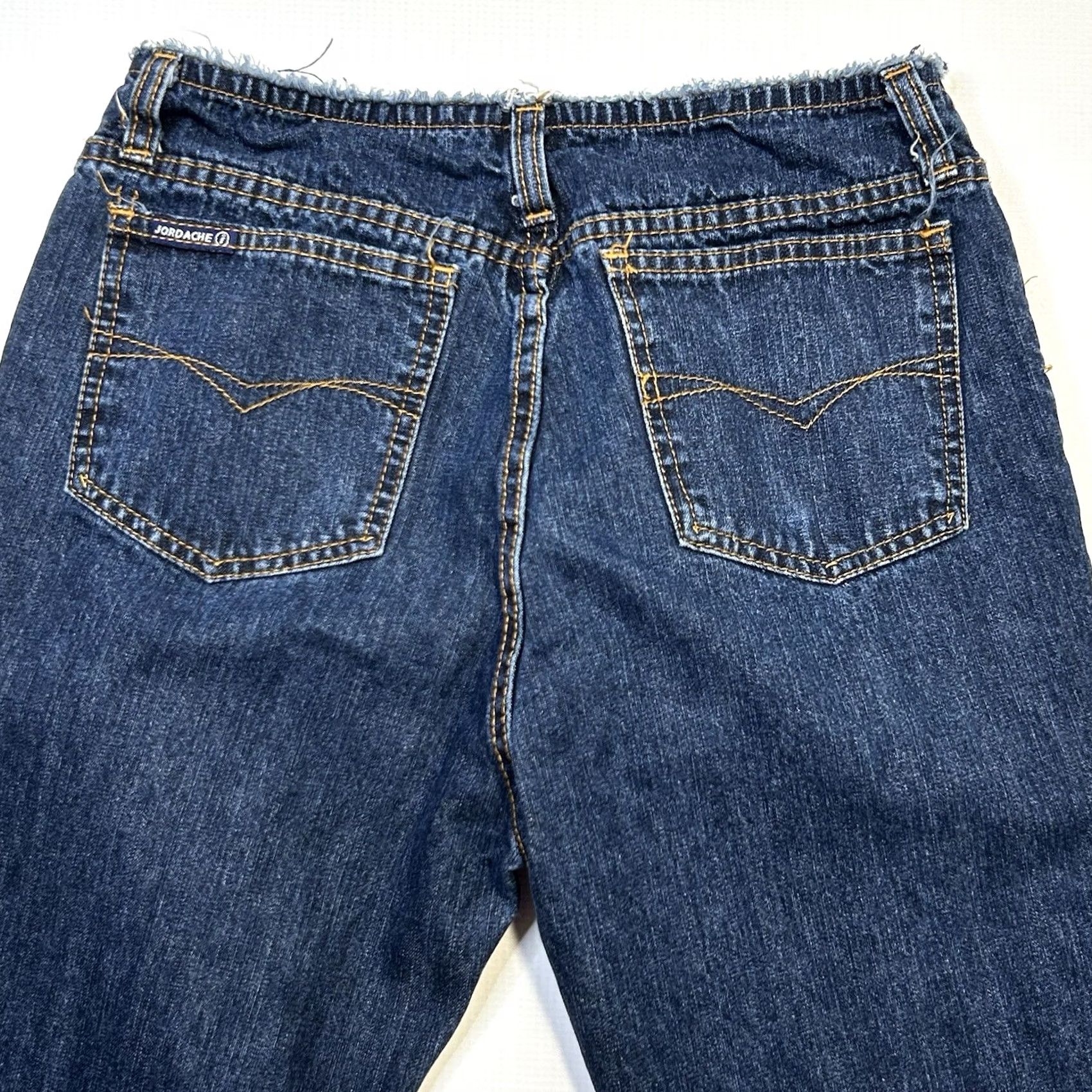 Jordache VINTAGE Jordache Jeans Flare Womens 26X30 Denim Dark Wash 80s 90s Retro City Festival Hipster Love Peace Embroidered Logo 5-Pocket Size 26" / US 2 / IT 38 - 4 Thumbnail