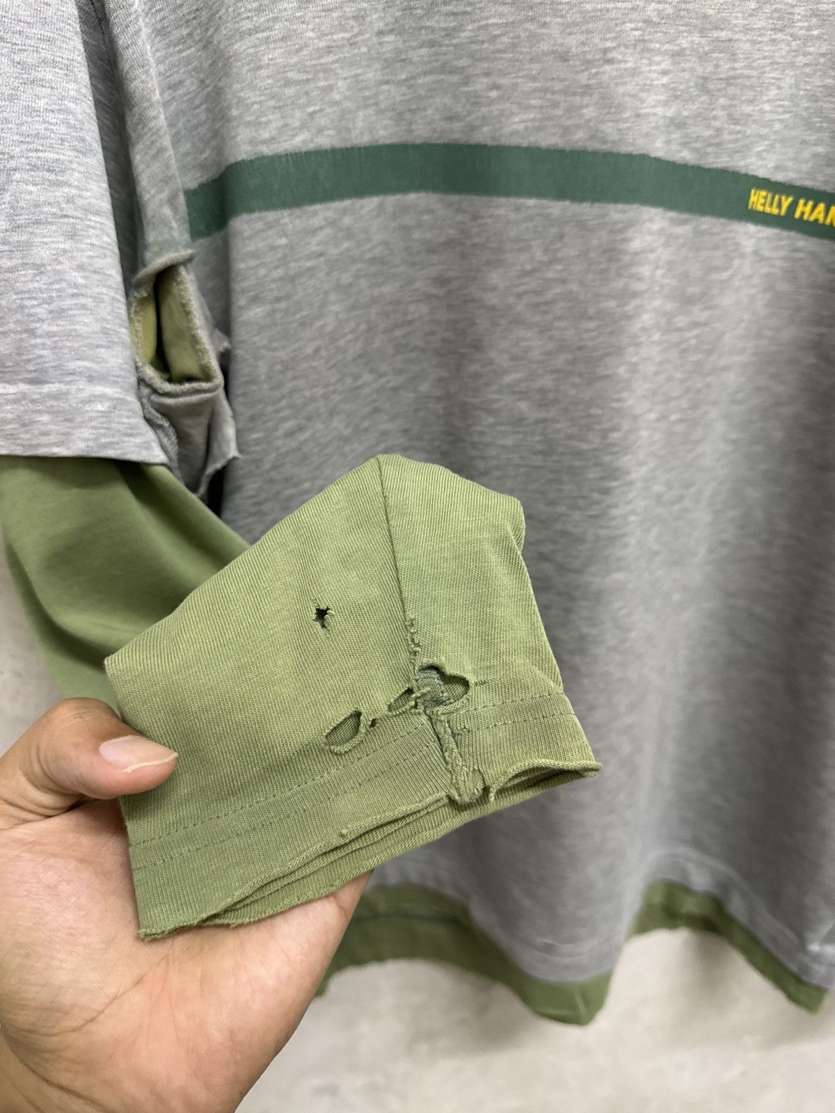 Helly Hansen Distressed Helly Hansen Thrashed Long Sleeve Tees Size US M / EU 48-50 / 2 - 5 Thumbnail