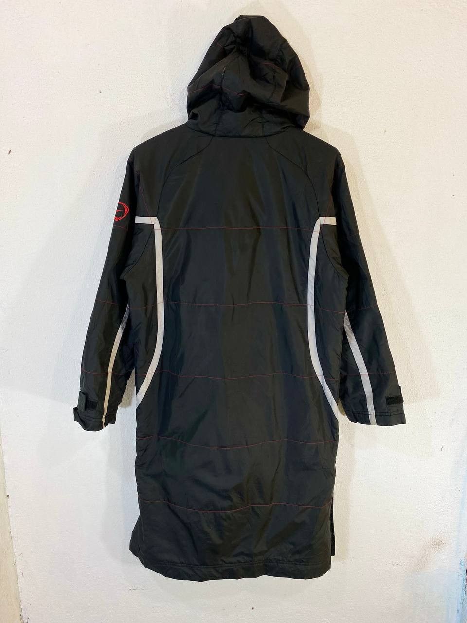 Nike vintage nike nylon long jacket nice design Size US M / EU 48-50 / 2 - 9 Thumbnail