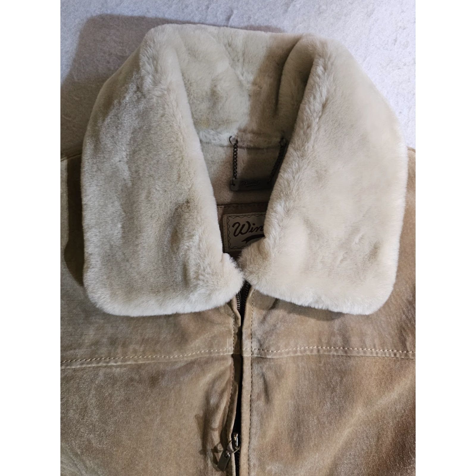 Vintage VINTAGE Winlit Beige Leather/Suede Faux Fur Full Zip Coat Jacket Womens Sz Large Leather/Suede Faux Fur Full Zip Coat Jacket Beige 90s Womens Size L / US 10 / IT 46 - 3 Thumbnail