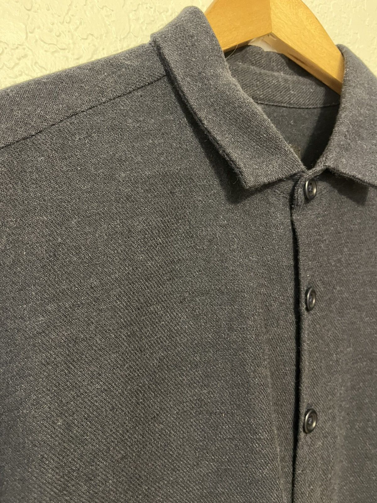 Evan Kinori Two Pocket Shirt Navy Wool and Cashmere Size US S / EU 44-46 / 1 - 2 Thumbnail