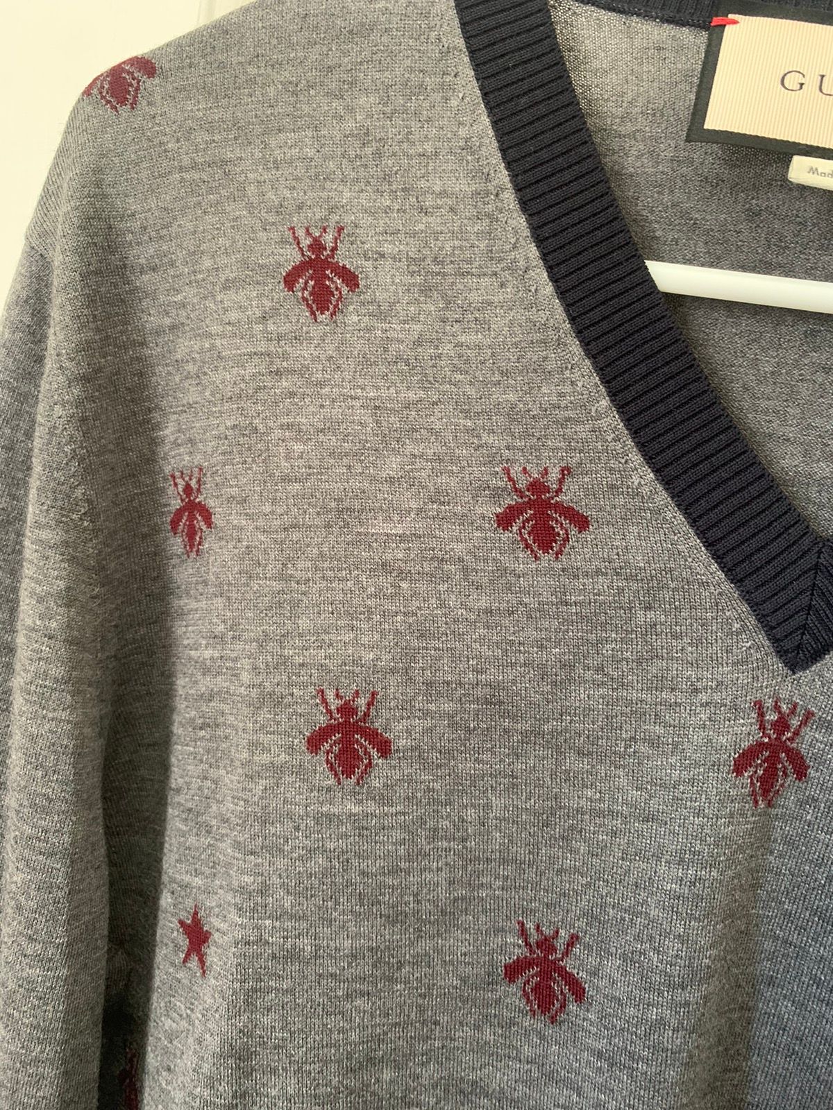 Gucci Gucci Stars and Bees V Neck Sweater Size US XXL / EU 58 / 5 - 4 Thumbnail