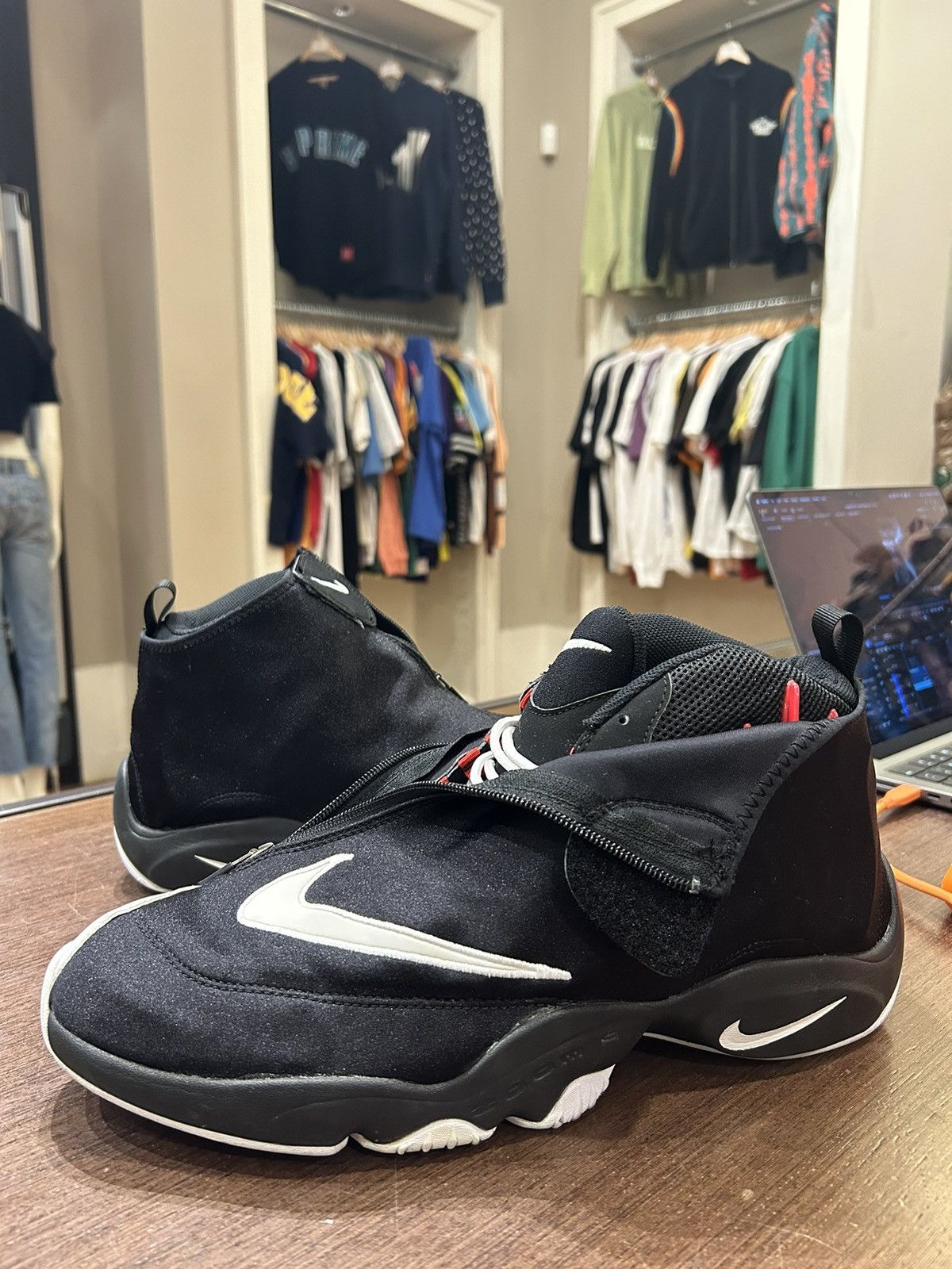 Nike Air Zoom Flight 98 The Glove Black White OG Footwear