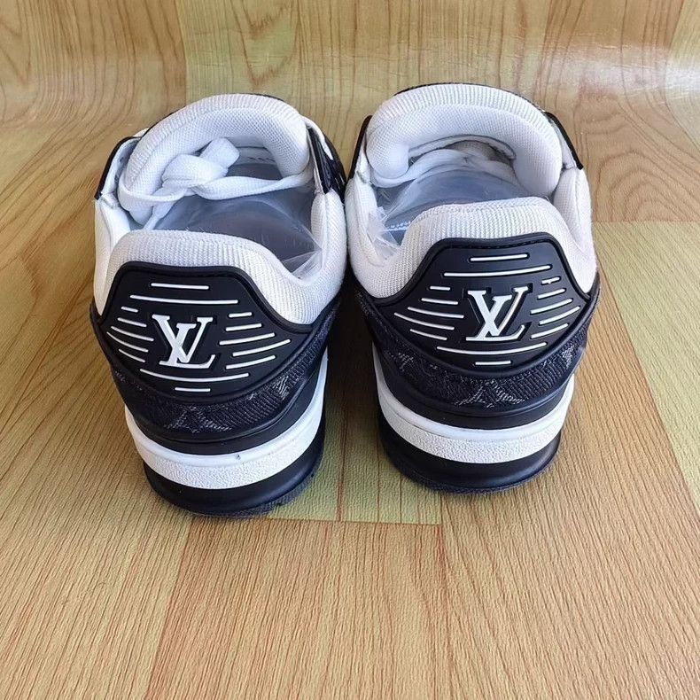 Louis Vuitton Louis Vuitton Black and white presbyopic cowboy shoes Size US 5.5 / IT 35.5 - 5 Thumbnail