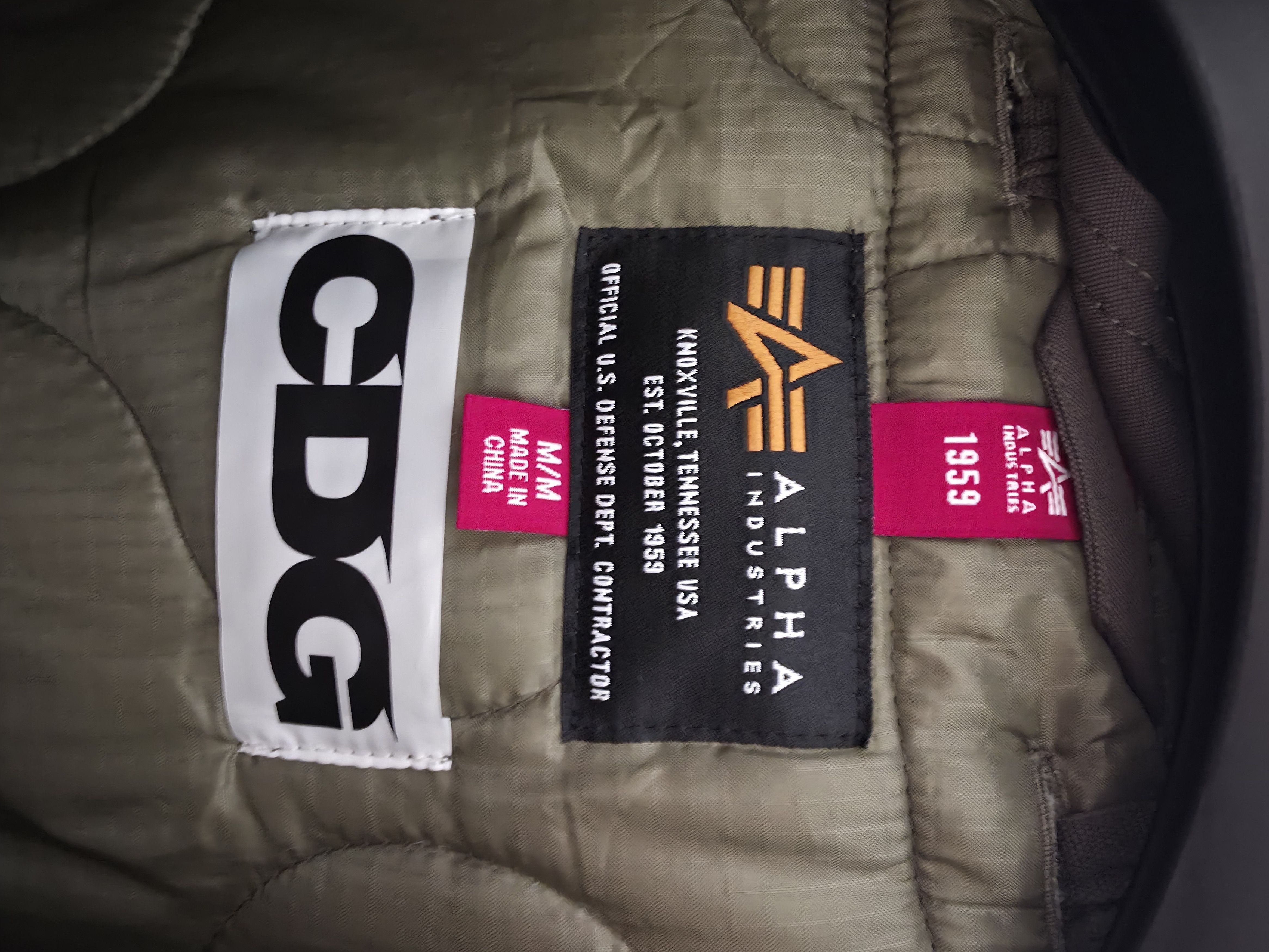 Comme des Garcons CDG x Alpha Industries Fishtail Parka Size US M / EU 48-50 / 2 - 3 Thumbnail