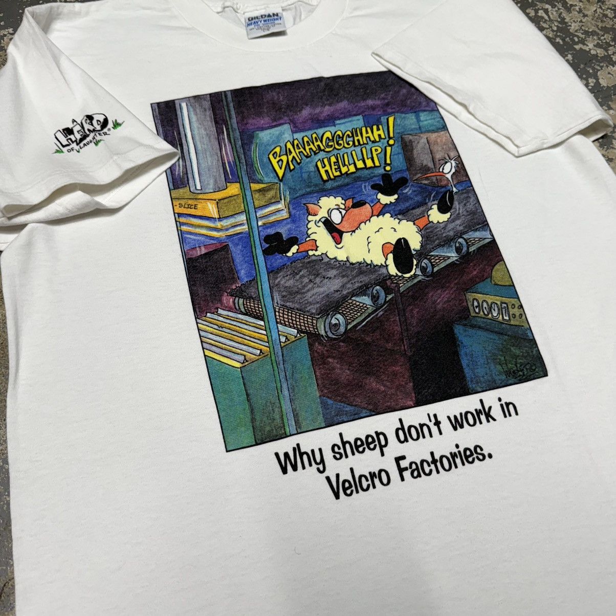 Vintage Vintage Why Sheep Don’t Work In Velcro Factory’s Funny Tshi Size US L / EU 52-54 / 3 - 6 Thumbnail