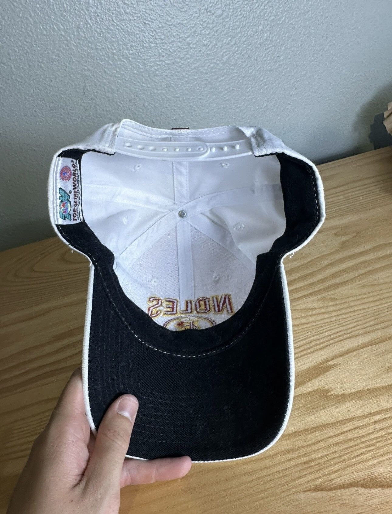 Vintage Vintage FSU Noles Snapback Hat – White and Garnet Football Size ONE SIZE - 6 Thumbnail