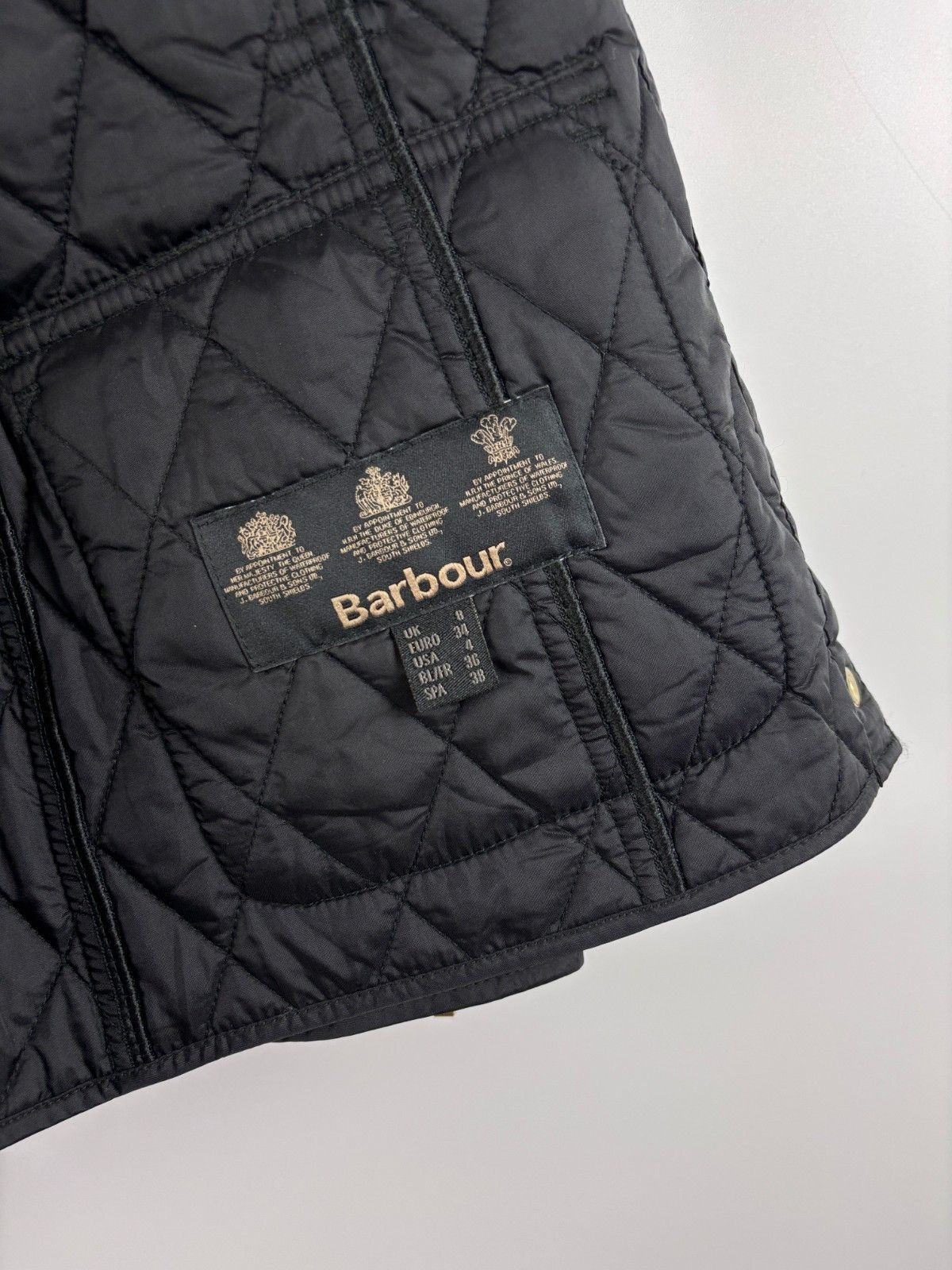 Barbour Barbour International Quilted Belted Jacket Black Size US 4 Size S / US 4 / IT 40 - 8 Thumbnail