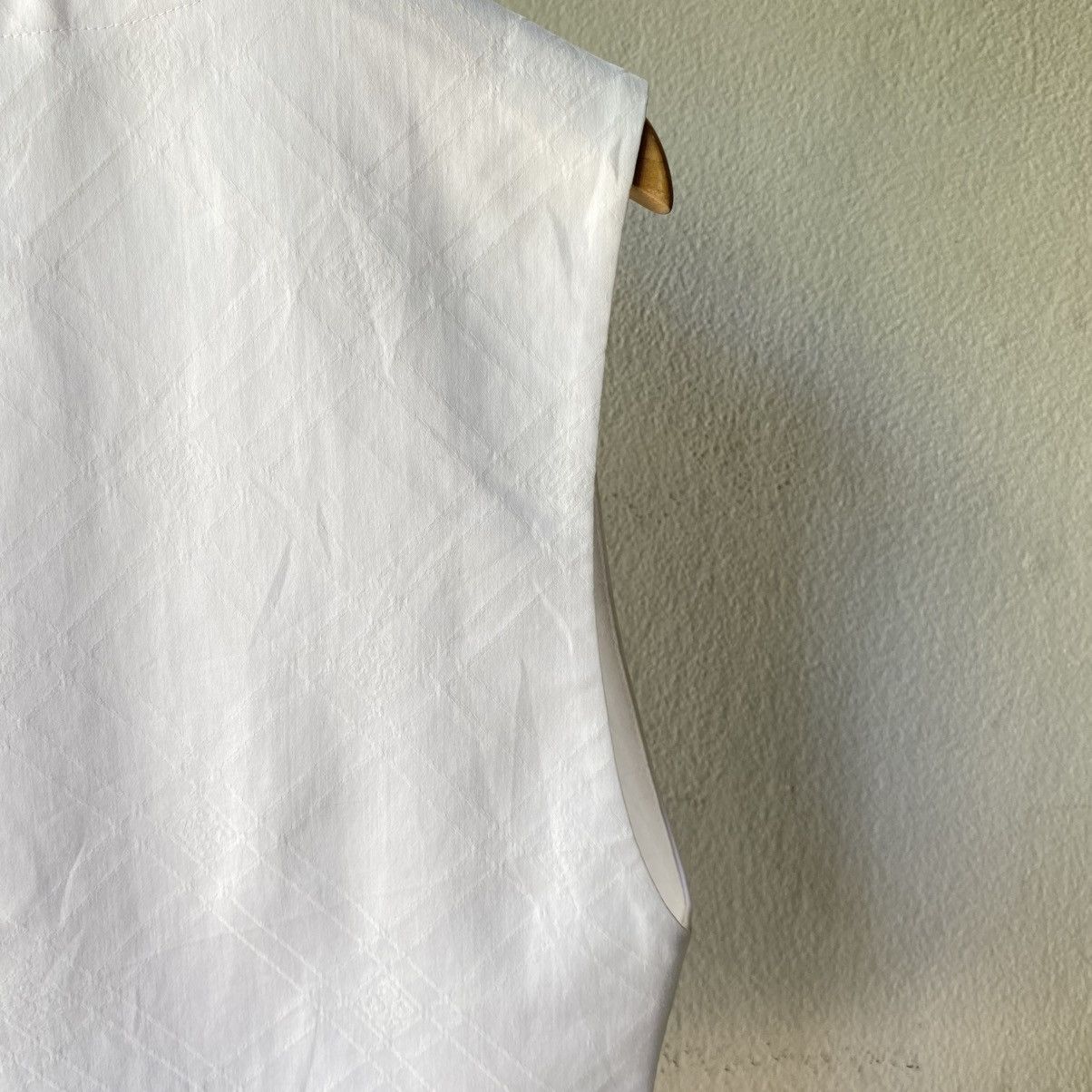 Givenchy Givenchy White Sleeveless Structured Blouse Size XS / US 0-2 / IT 36-38 - 5 Thumbnail