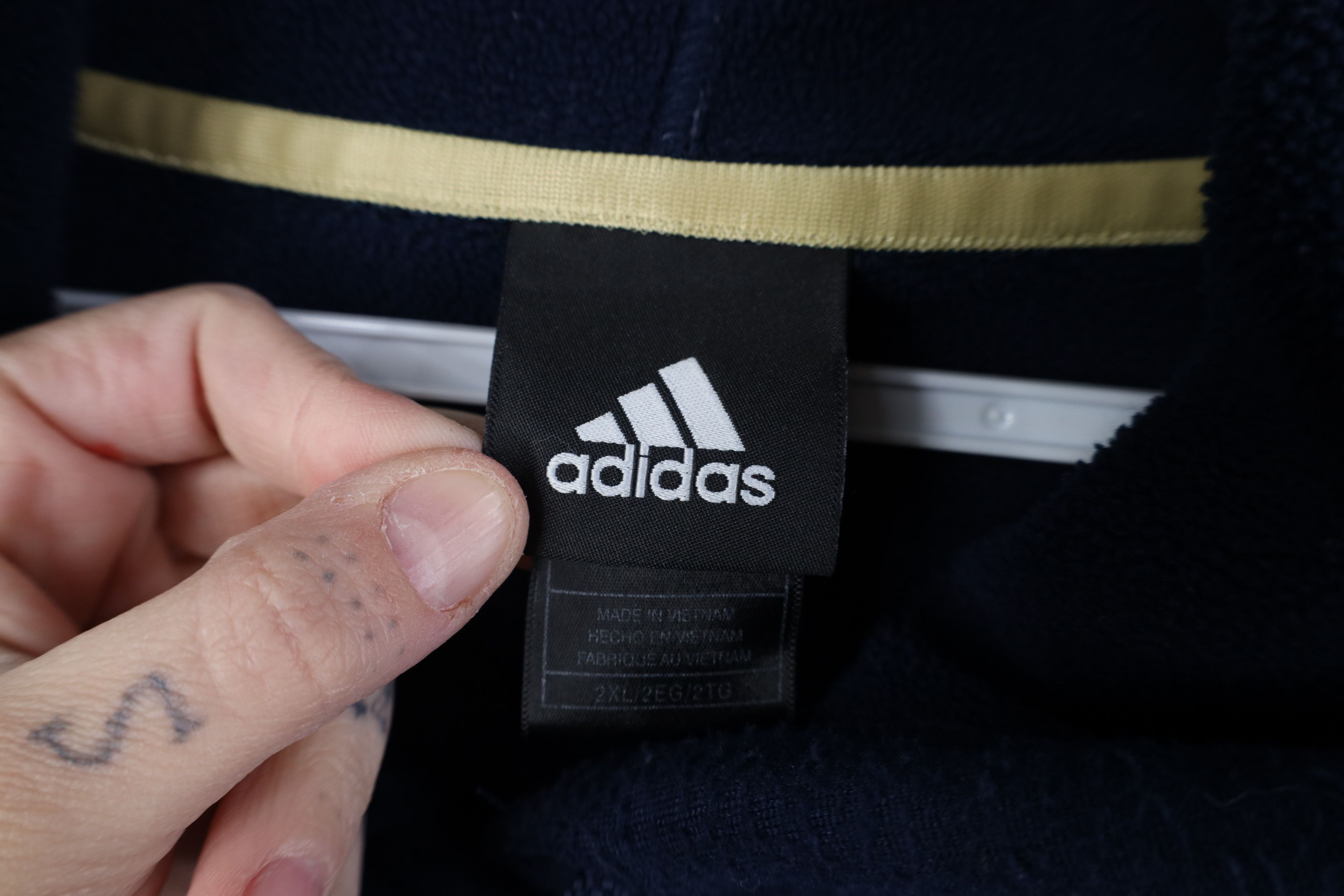Adidas Vintage Adidas Notre Dame University Hoodie Sweatshirt Blue Size US XXL / EU 58 / 5 - 6 Thumbnail