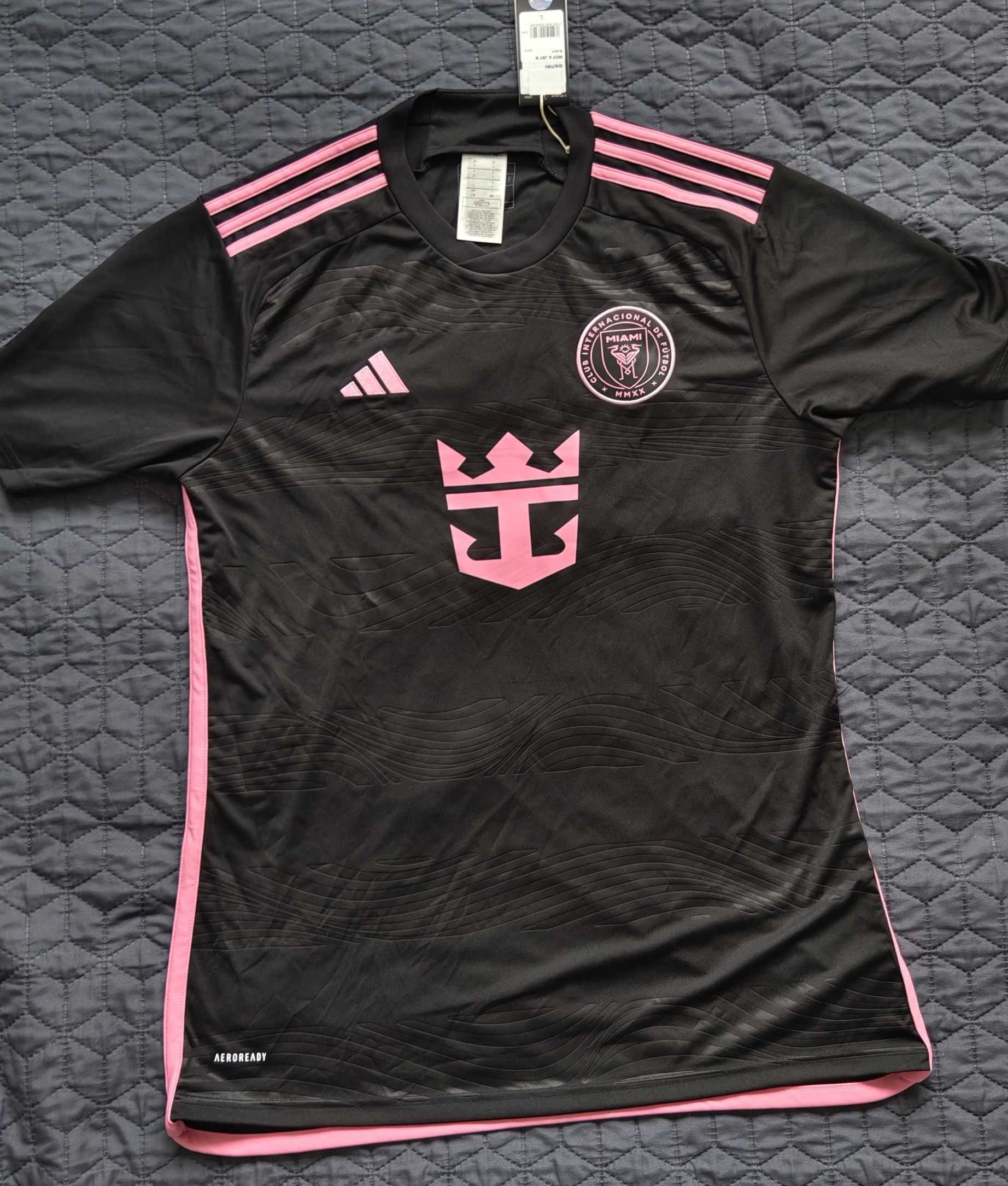 Adidas Inter Miami 23/24 Away jersey Messi L Size US L / EU 52-54 / 3 - 2 Thumbnail