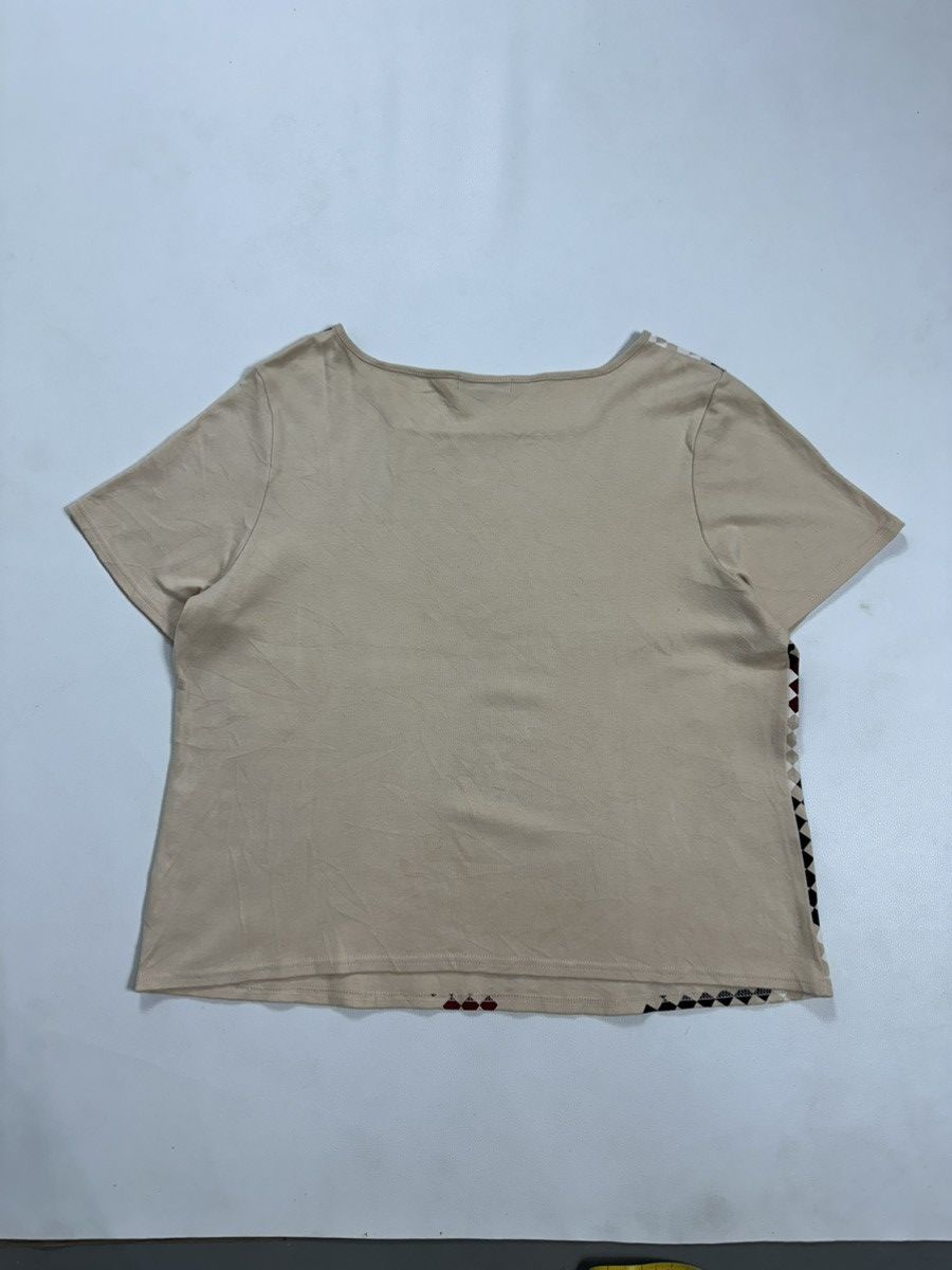 Burberry × Vintage Burberry Tshirt Size L / US 10 / IT 46 - 9 Thumbnail